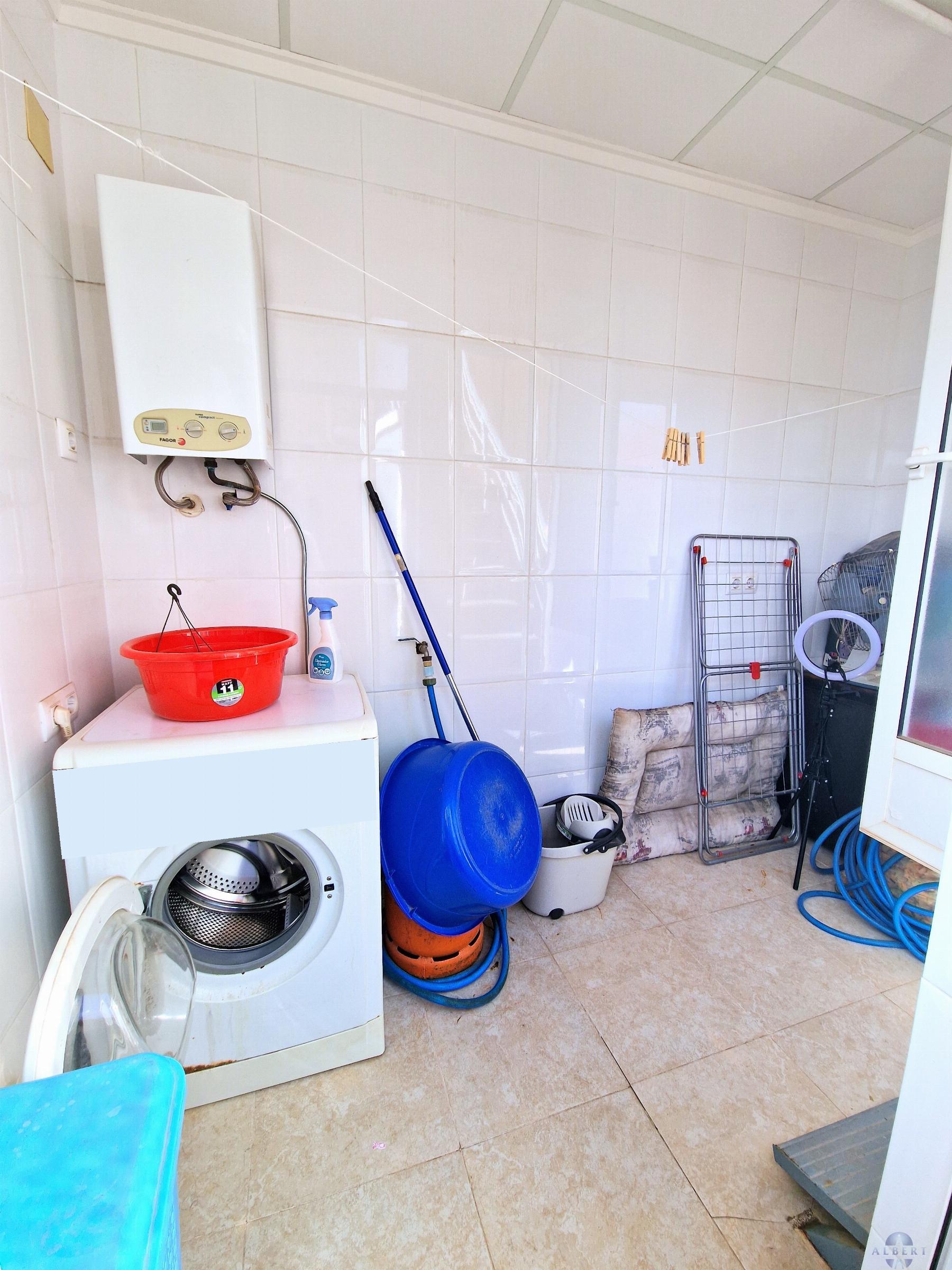 For sale of house in Monóvar-Monòver