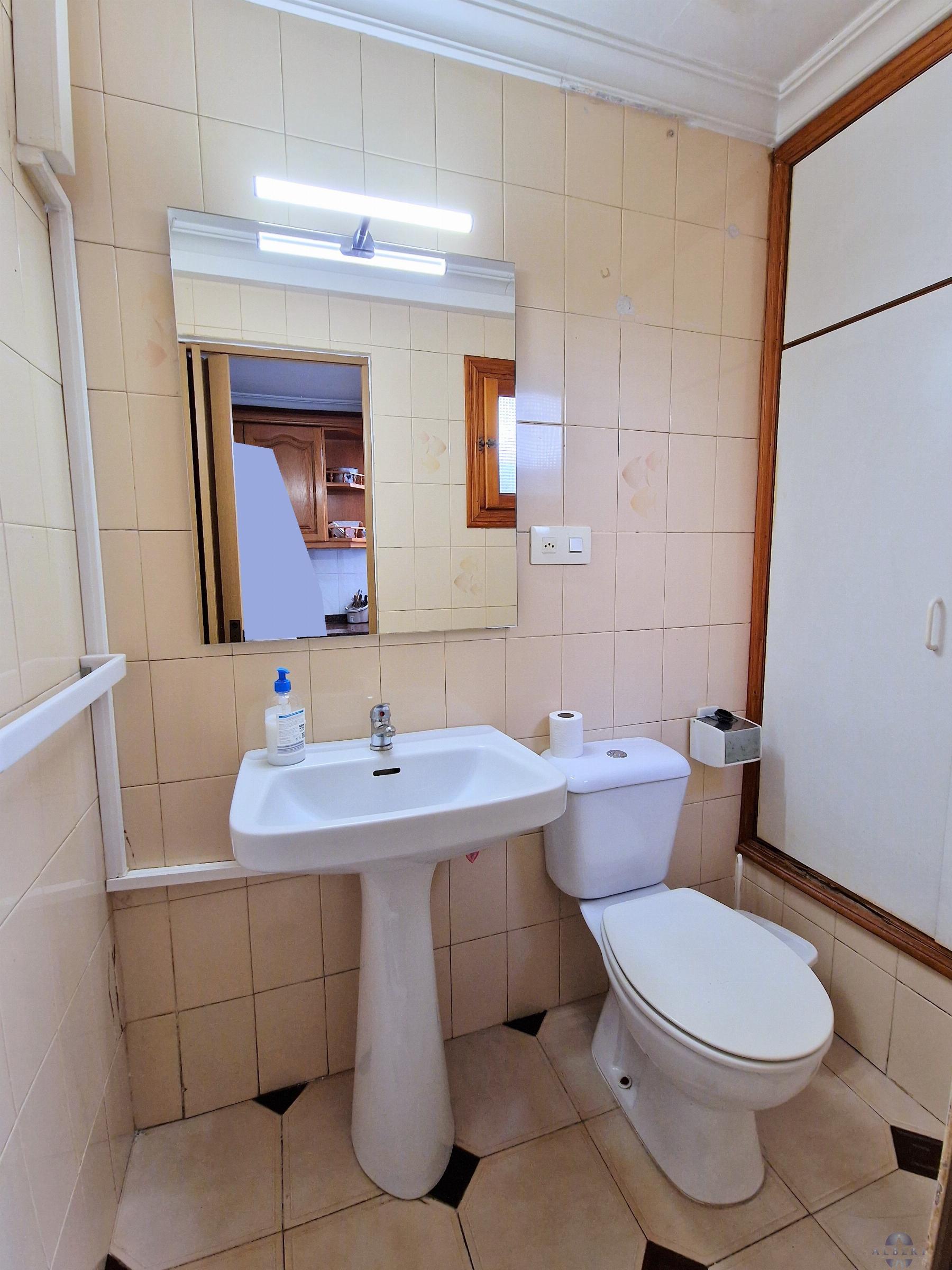 For sale of house in Monóvar-Monòver