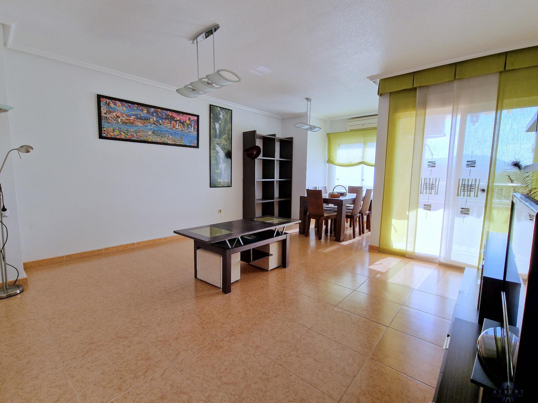 For sale of flat in Monóvar-Monòver