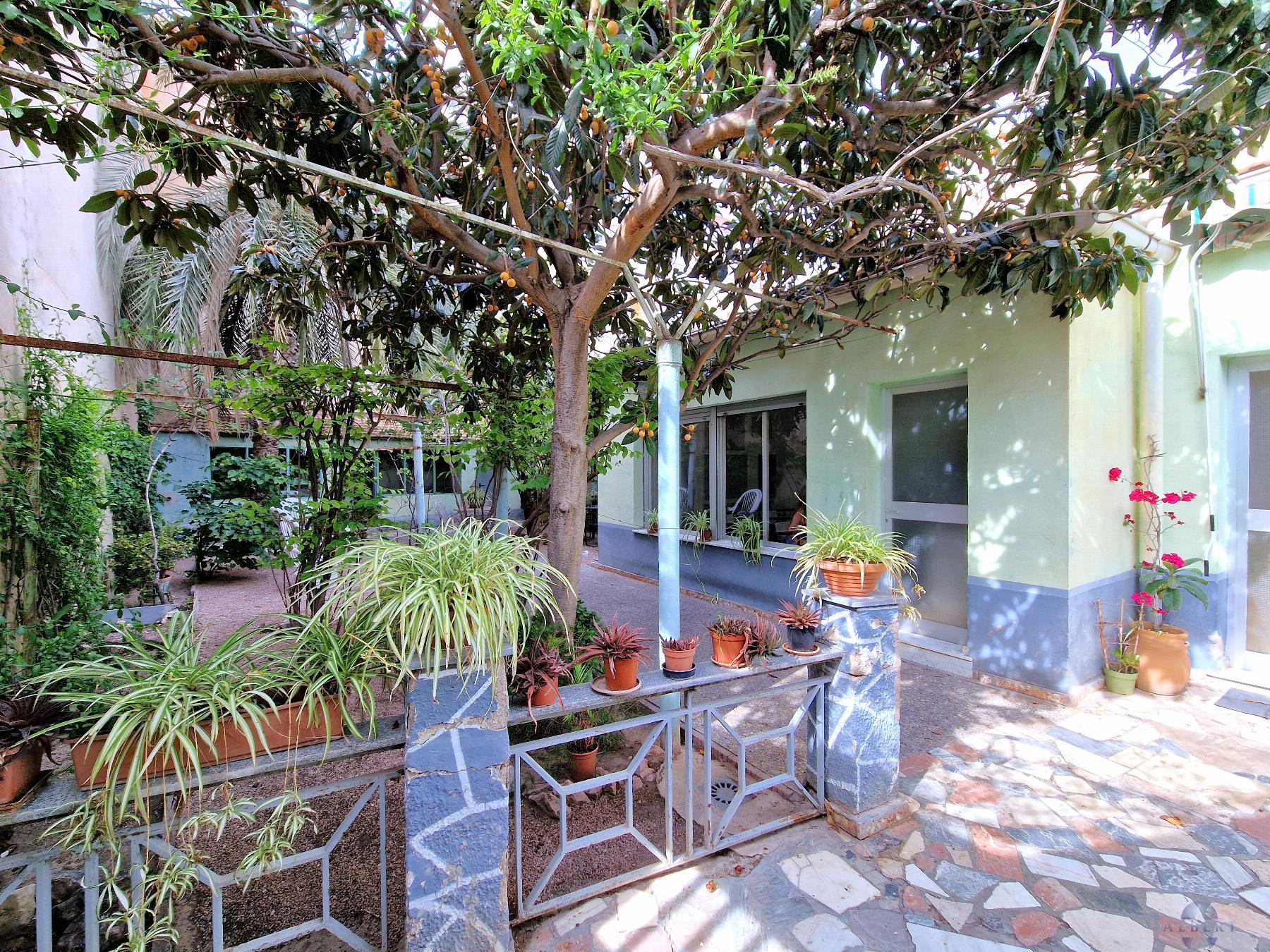 For sale of house in Monóvar-Monòver