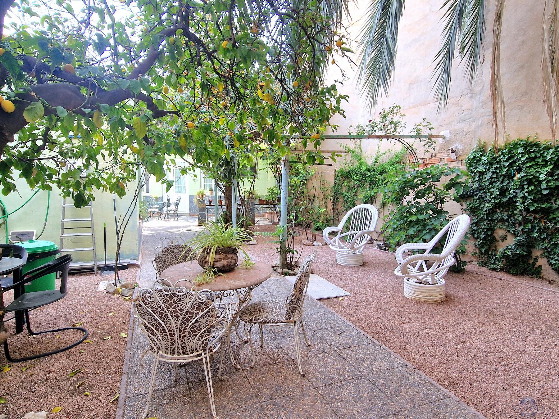 For sale of house in Monóvar-Monòver