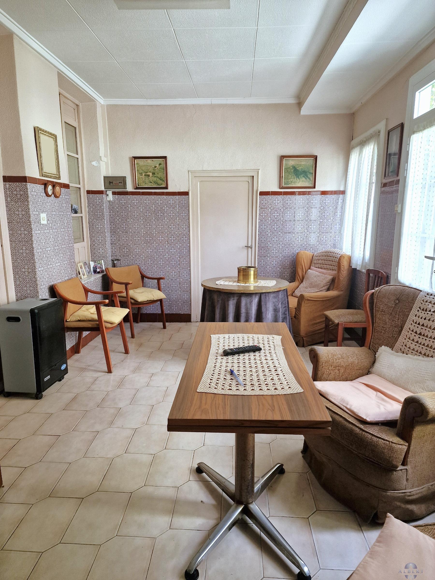 For sale of house in Monóvar-Monòver