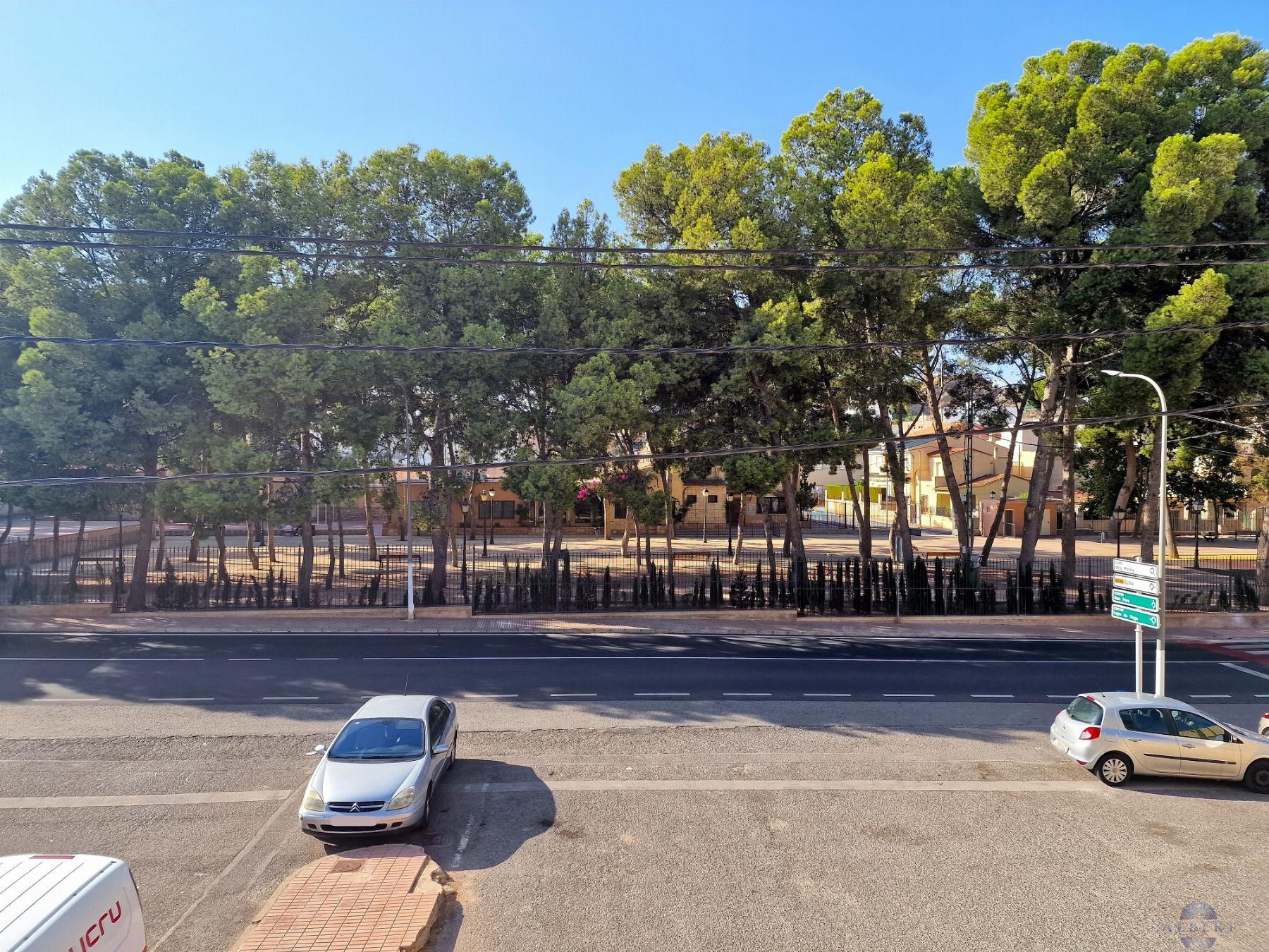 For sale of flat in Monóvar-Monòver