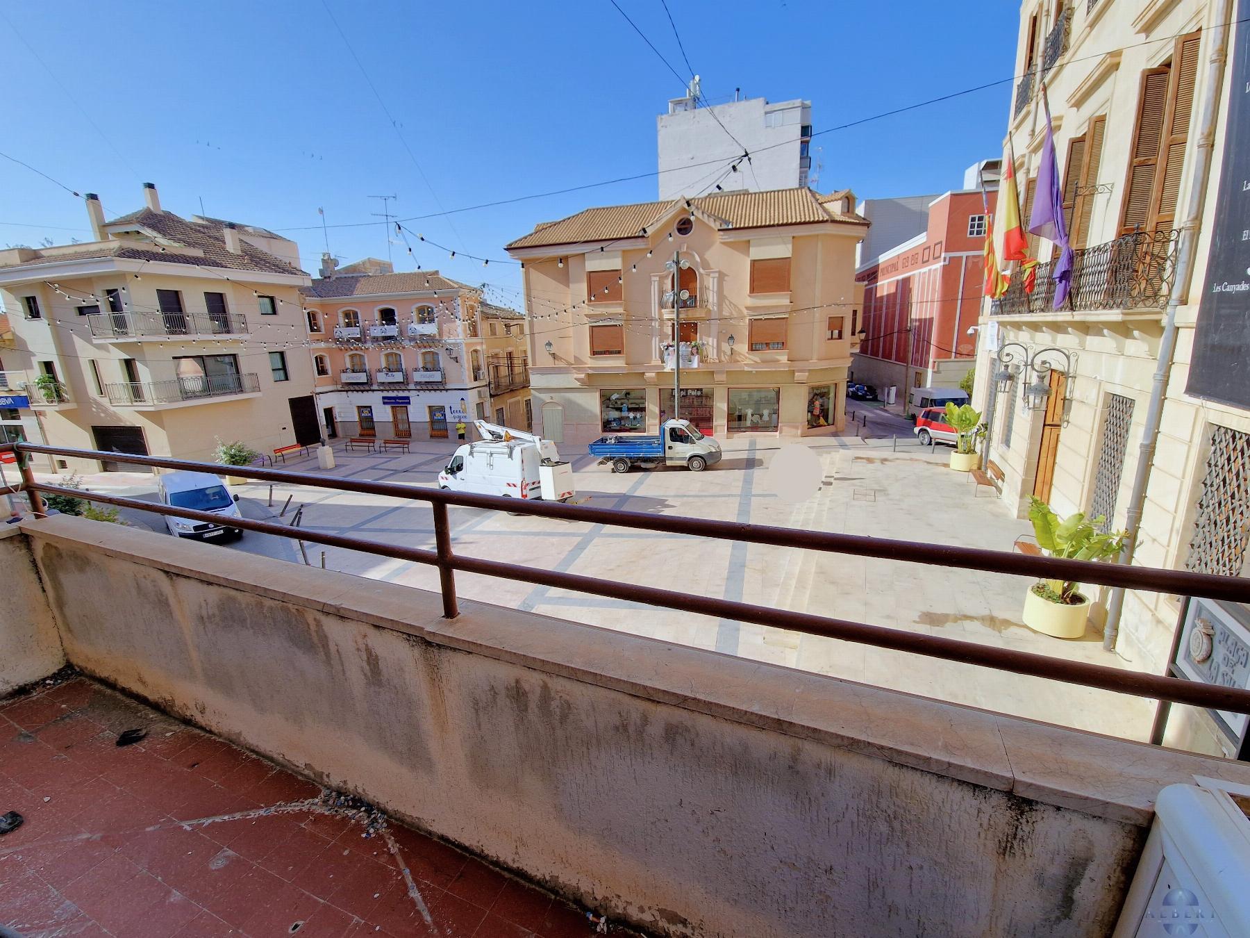 For sale of flat in Monóvar-Monòver