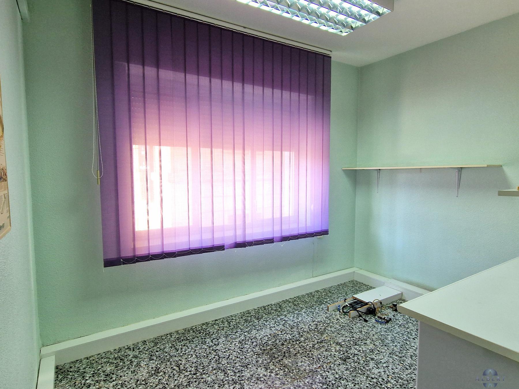 For sale of flat in Monóvar-Monòver