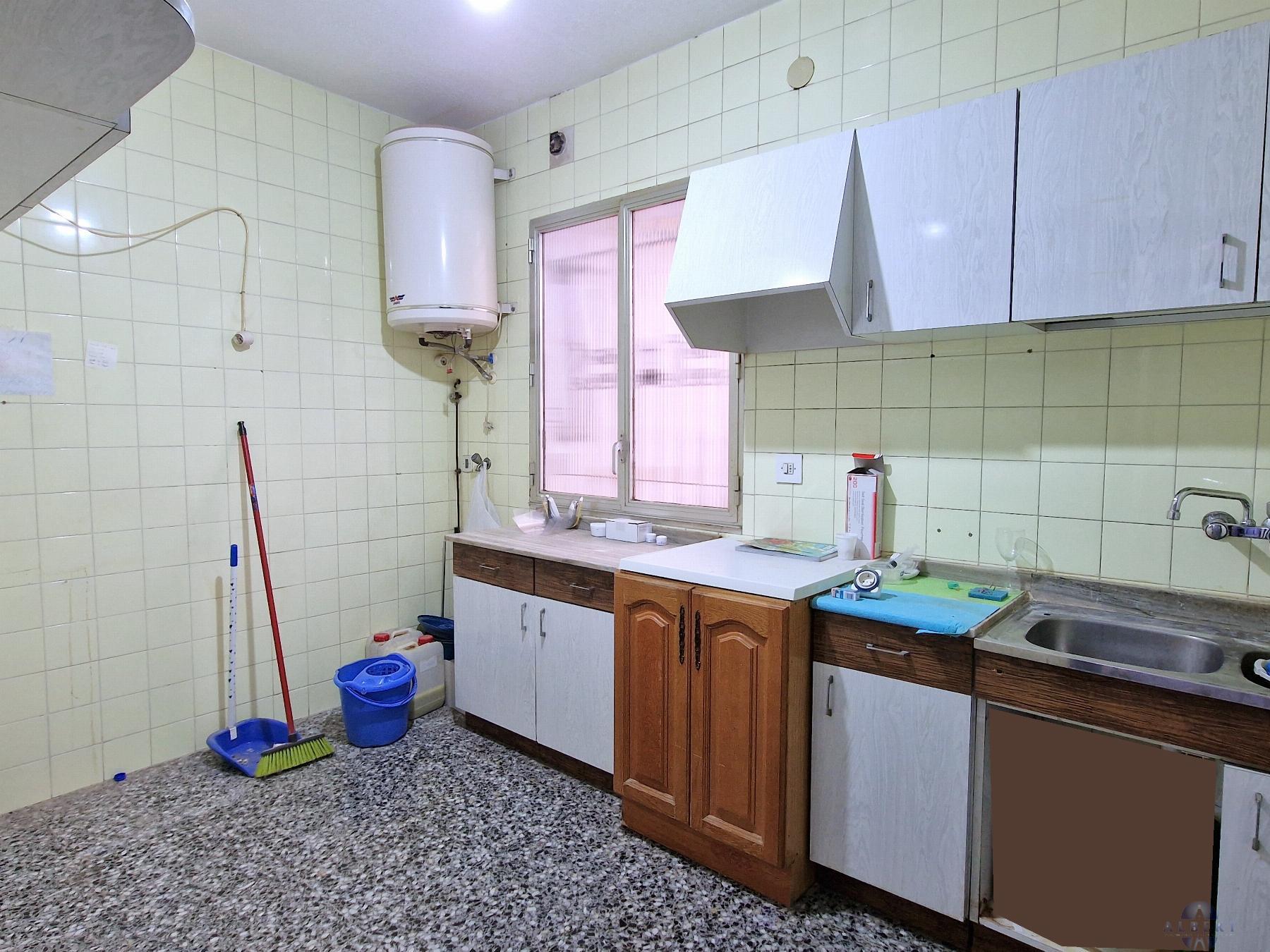For sale of flat in Monóvar-Monòver