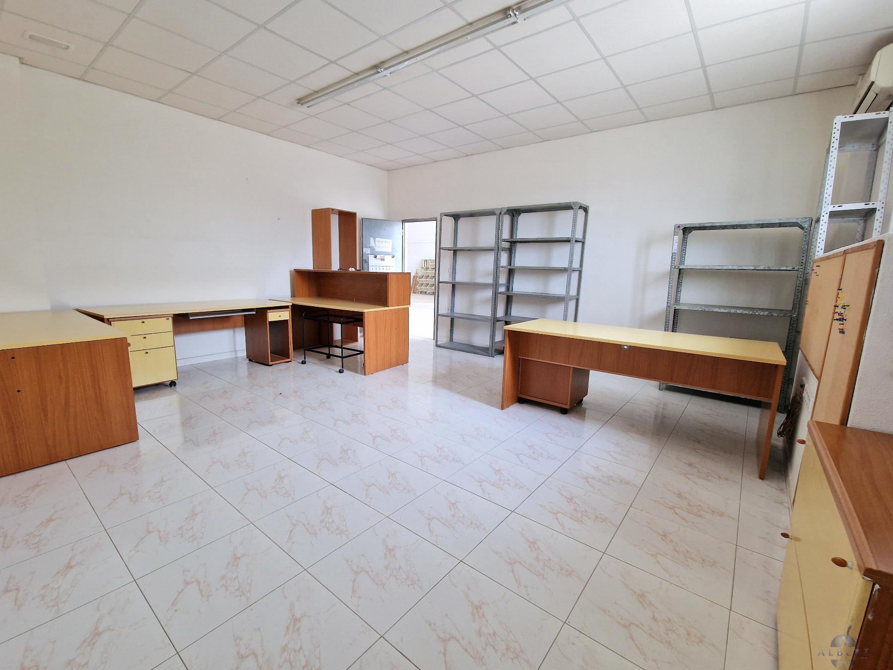 For sale of industrial plant/warehouse in Monóvar-Monòver