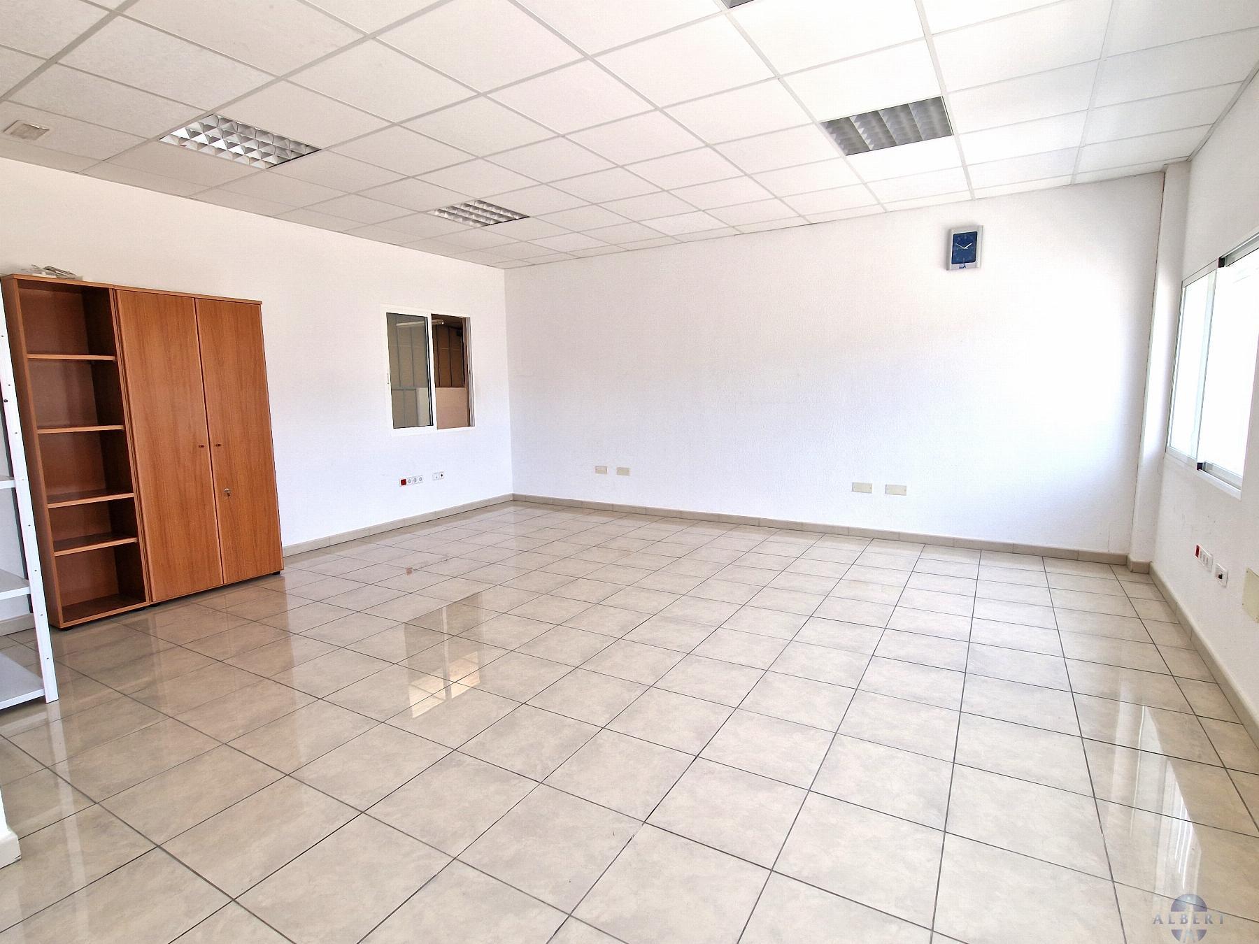 For sale of industrial plant/warehouse in Monóvar-Monòver
