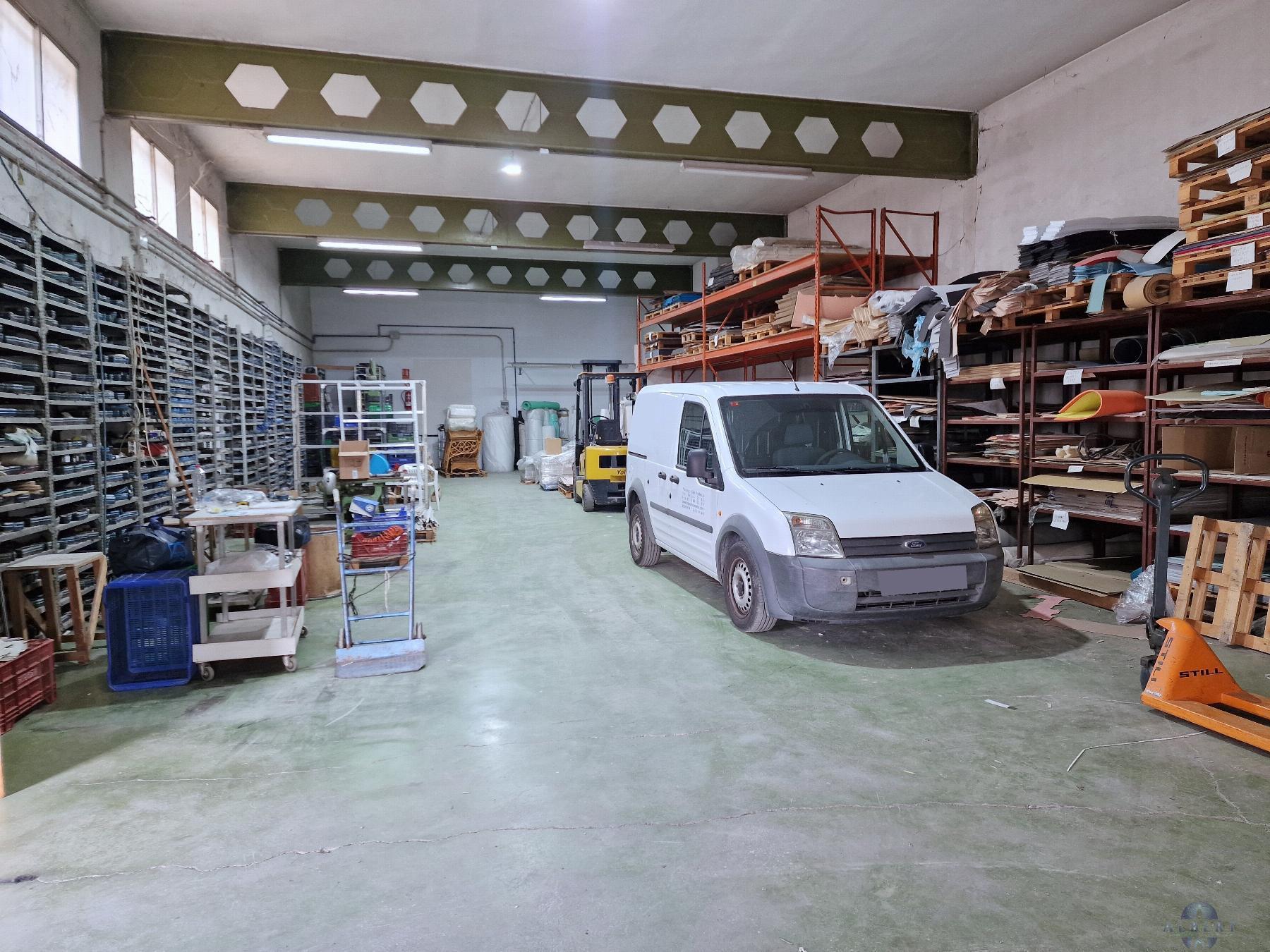 Venta de nave industrial en Monóvar-Monòver