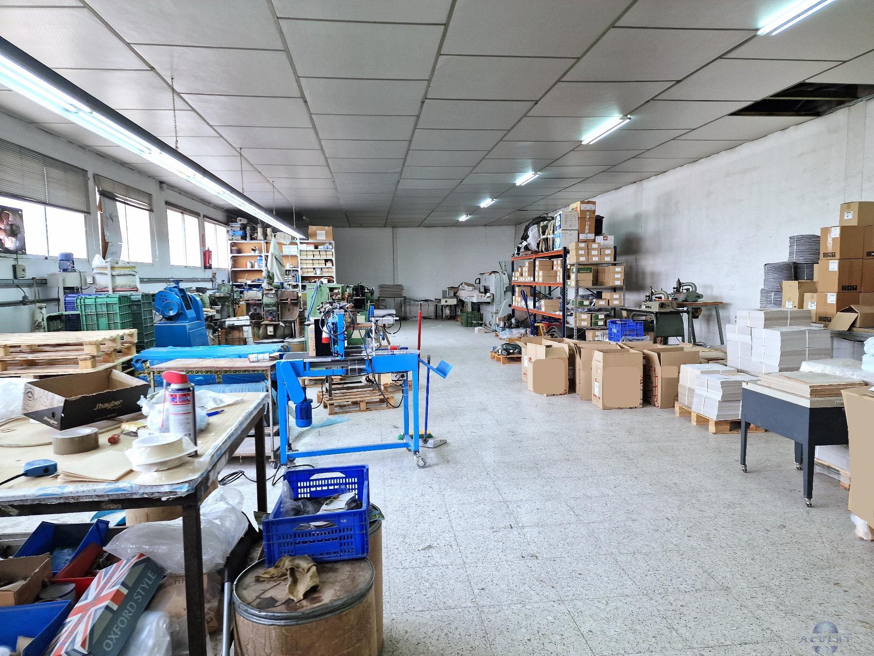 Venta de nave industrial en Monóvar-Monòver