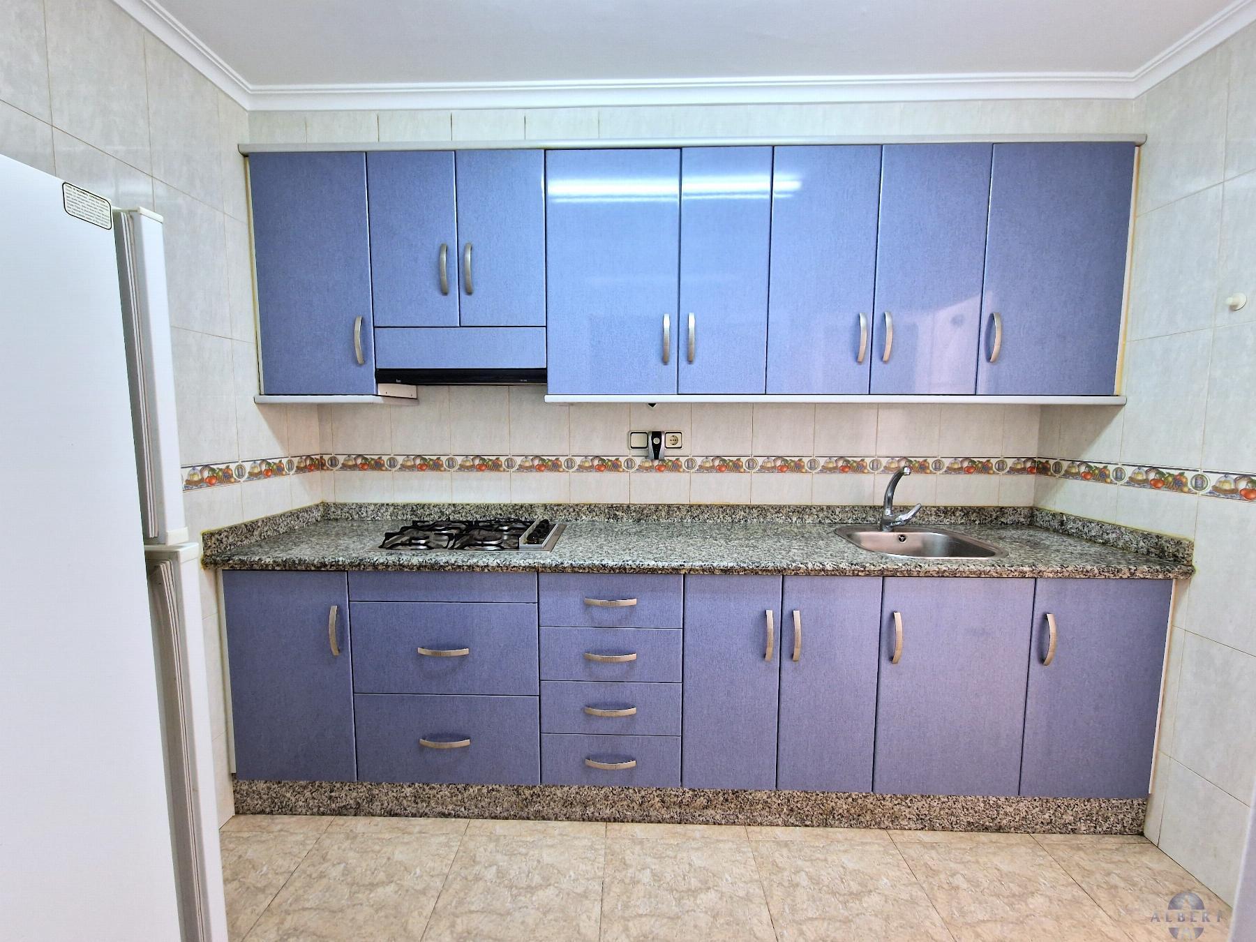 For sale of flat in Novelda