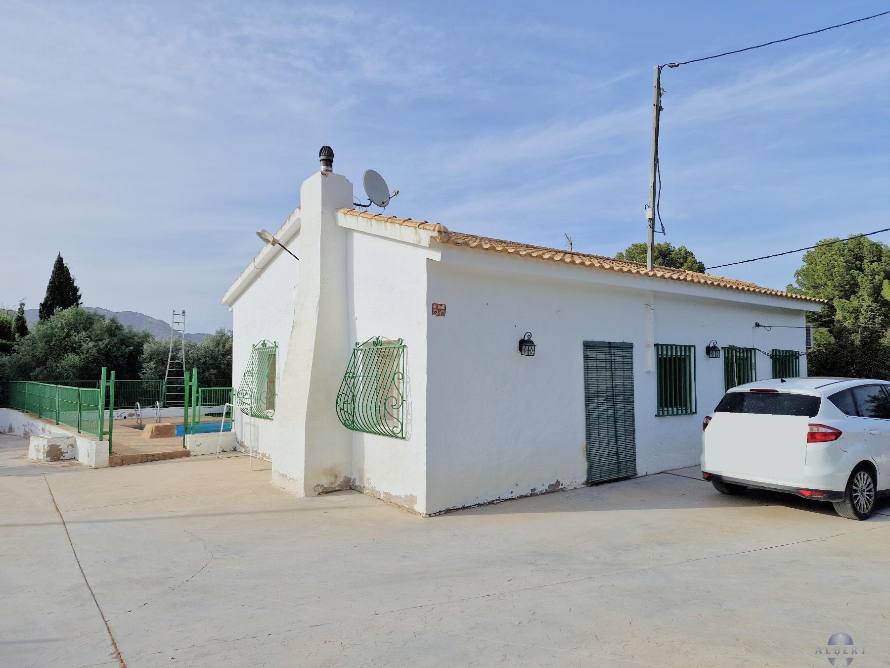 For sale of chalet in Monóvar-Monòver