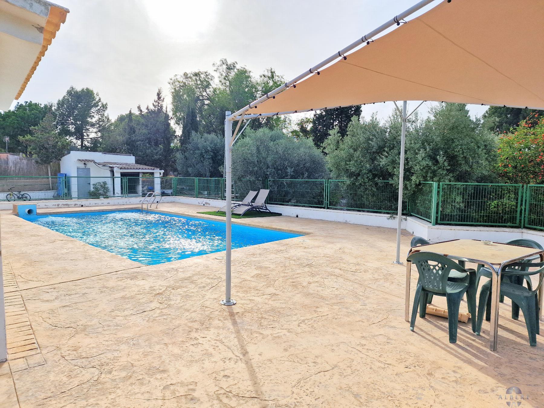 For sale of chalet in Monóvar-Monòver