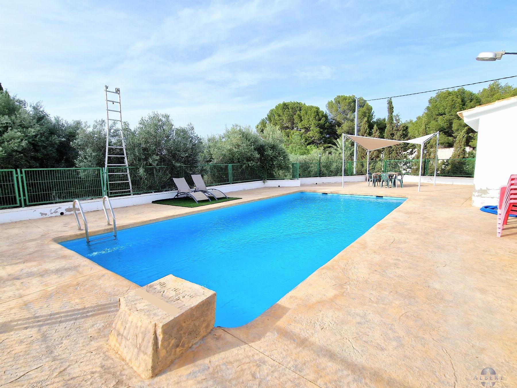For sale of chalet in Monóvar-Monòver