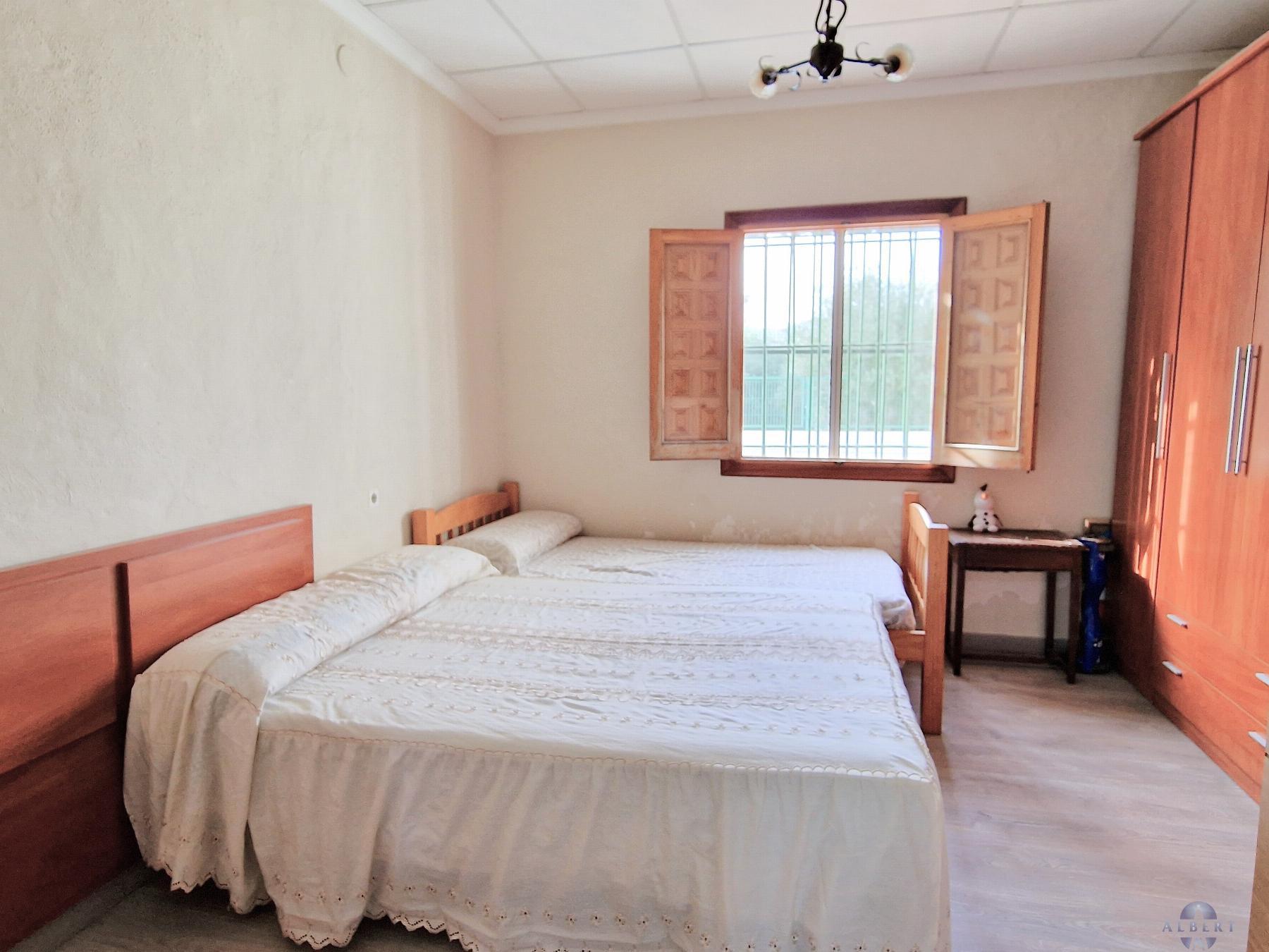 For sale of chalet in Monóvar-Monòver