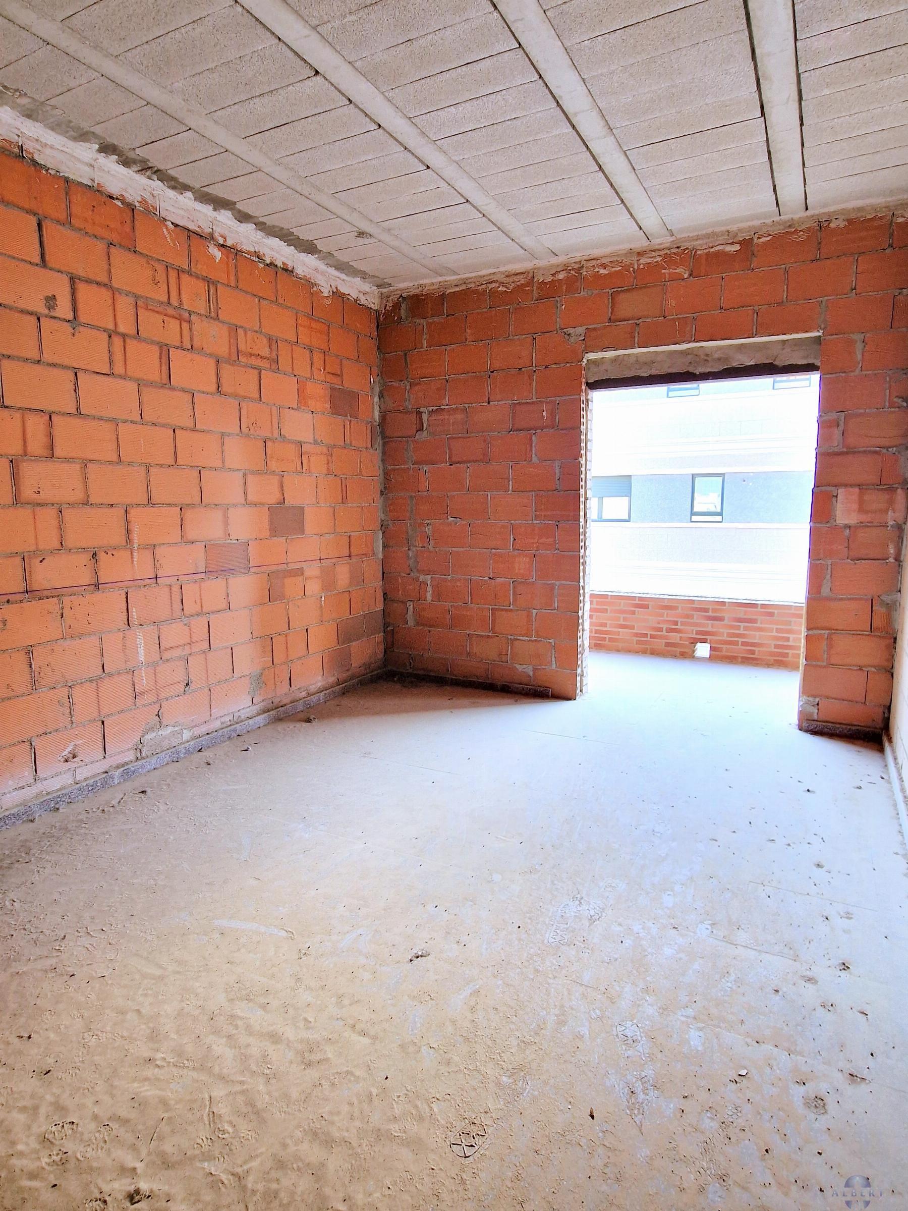 For sale of house in Novelda
