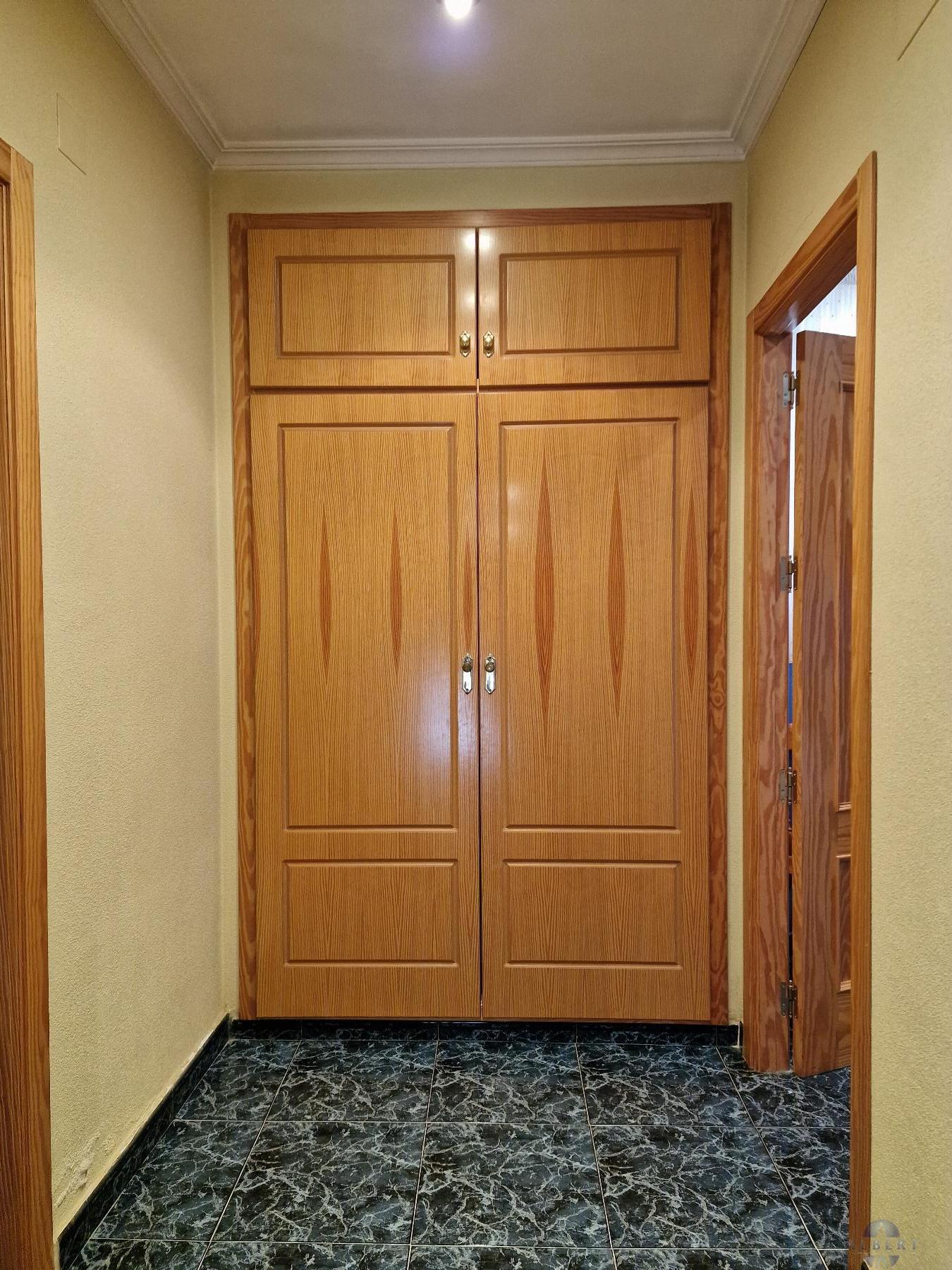 For sale of house in Monóvar-Monòver