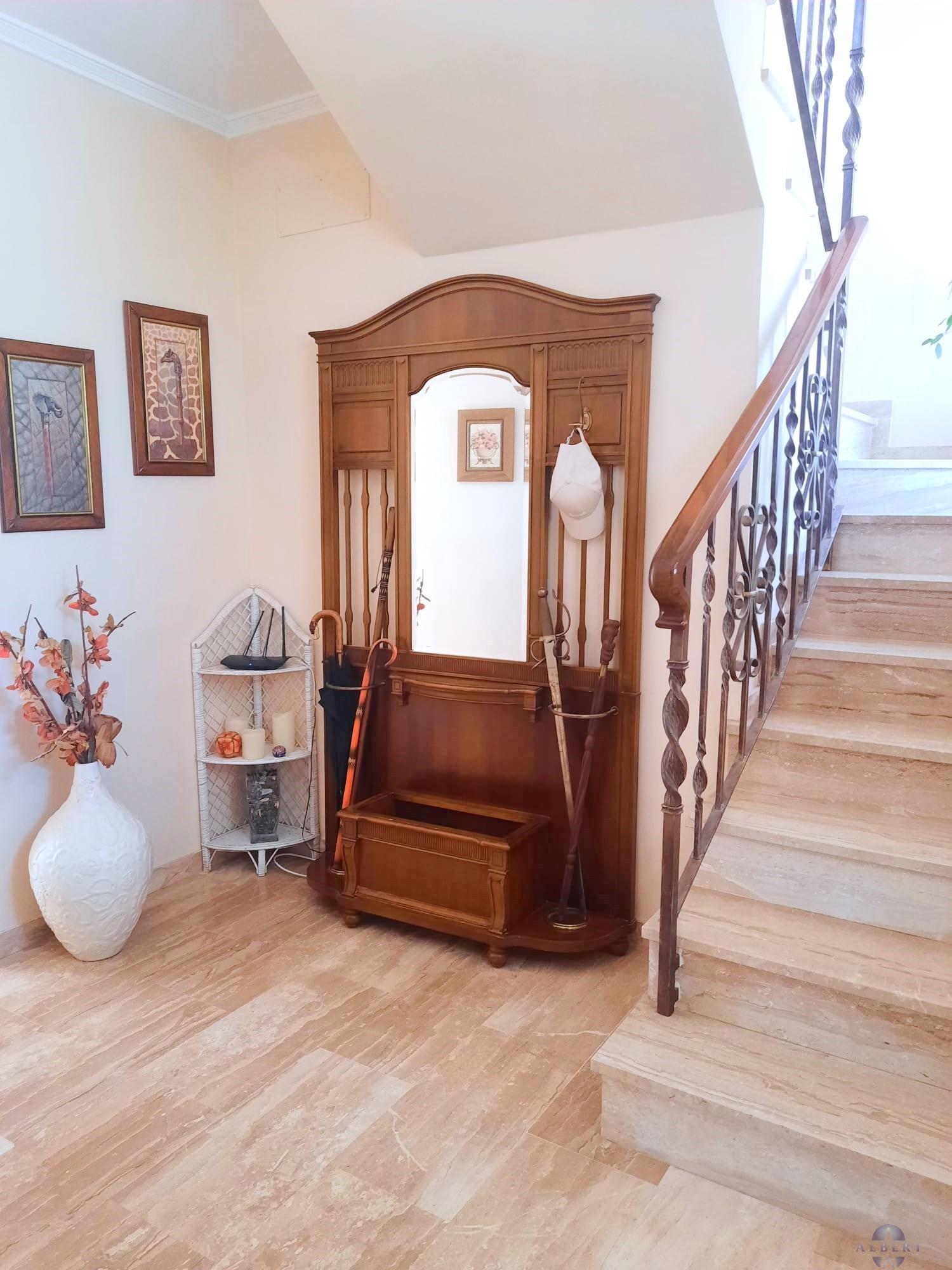 For sale of chalet in Monóvar-Monòver