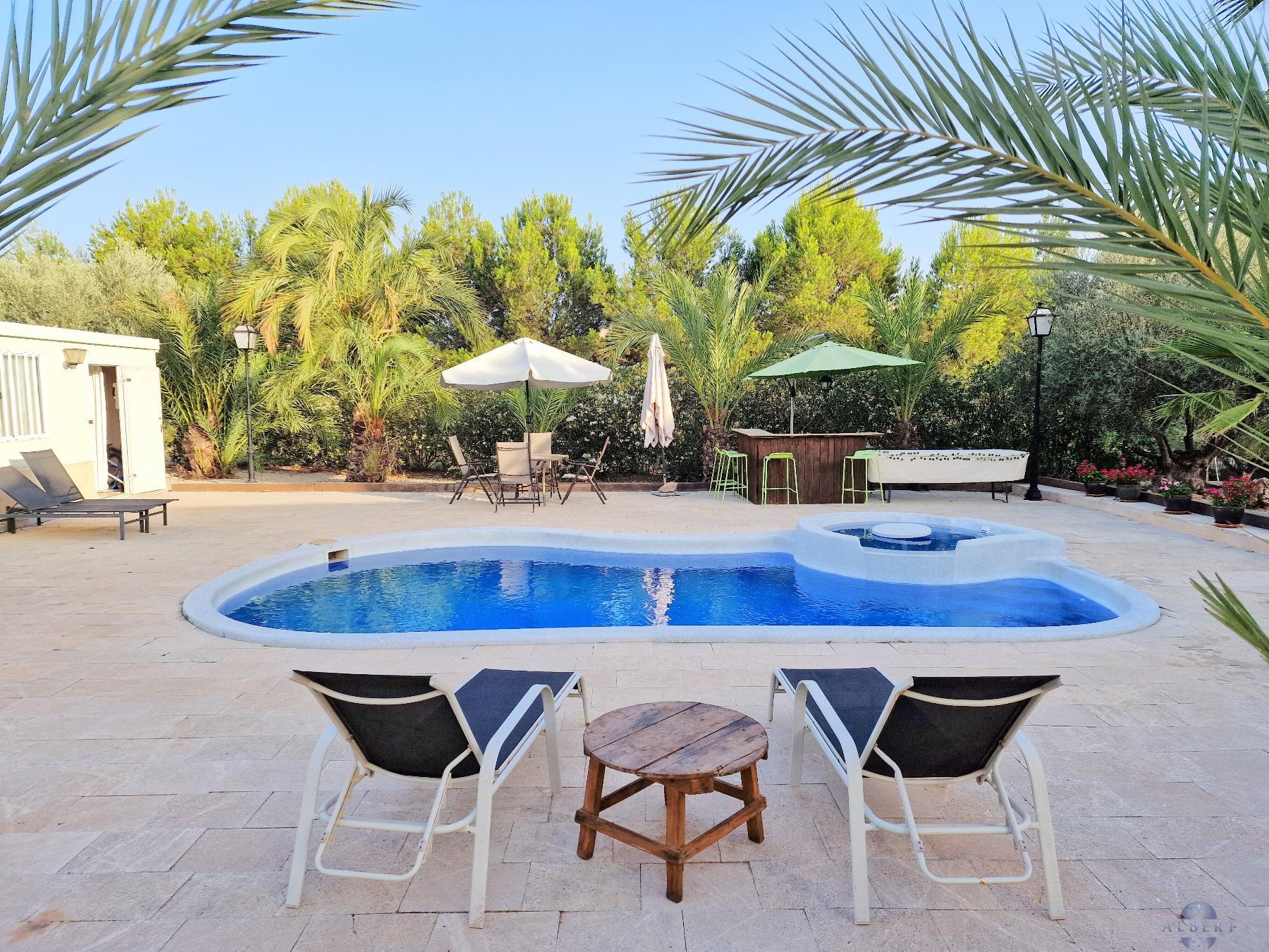 For sale of chalet in Monóvar-Monòver
