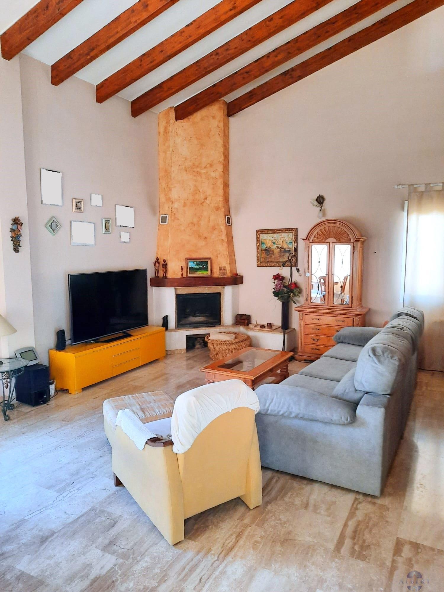 For sale of chalet in Monóvar-Monòver