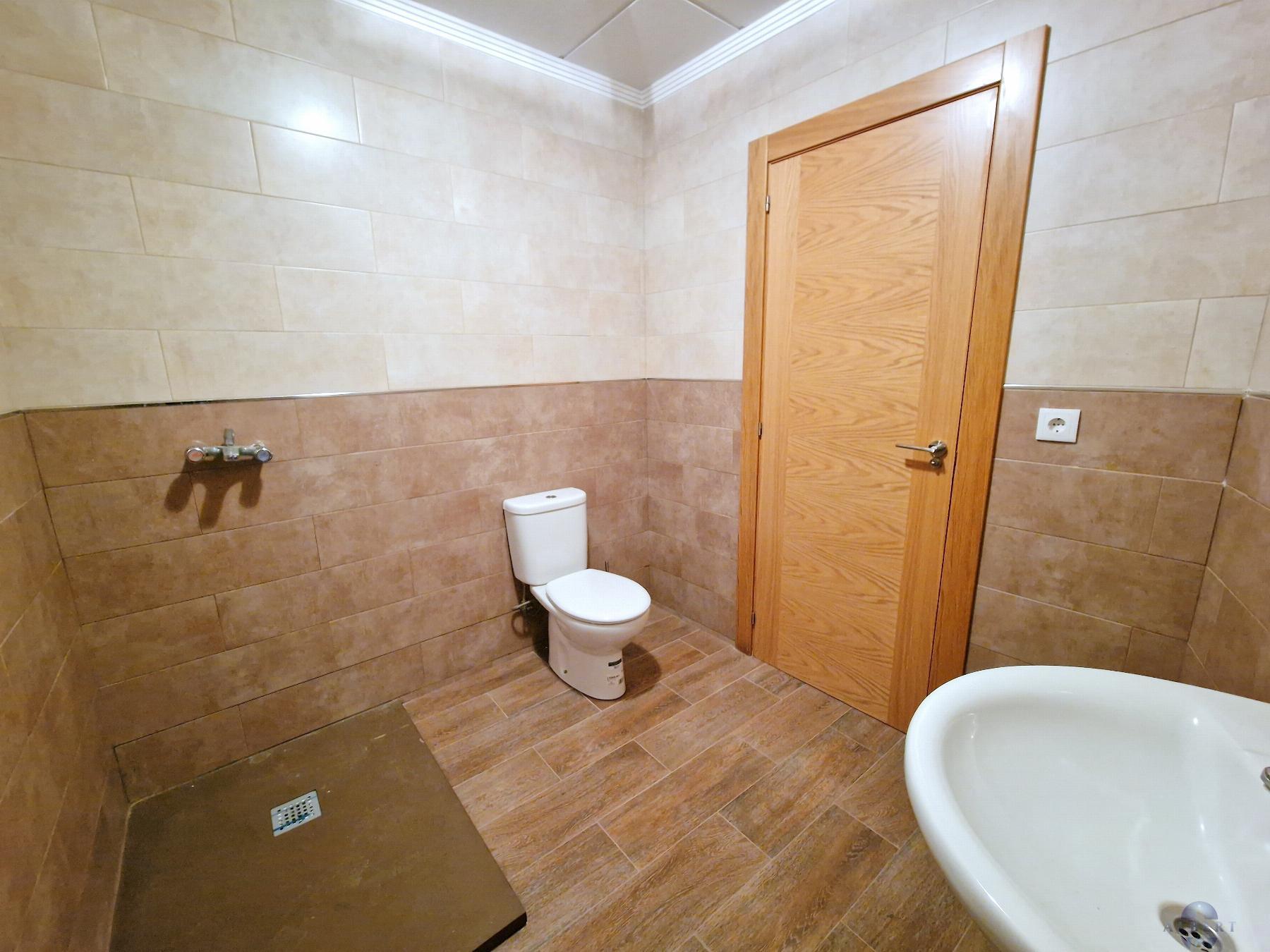 For sale of house in Monóvar-Monòver