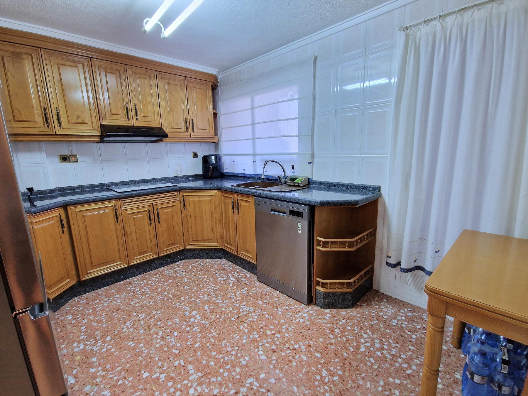 For sale of flat in Monóvar-Monòver