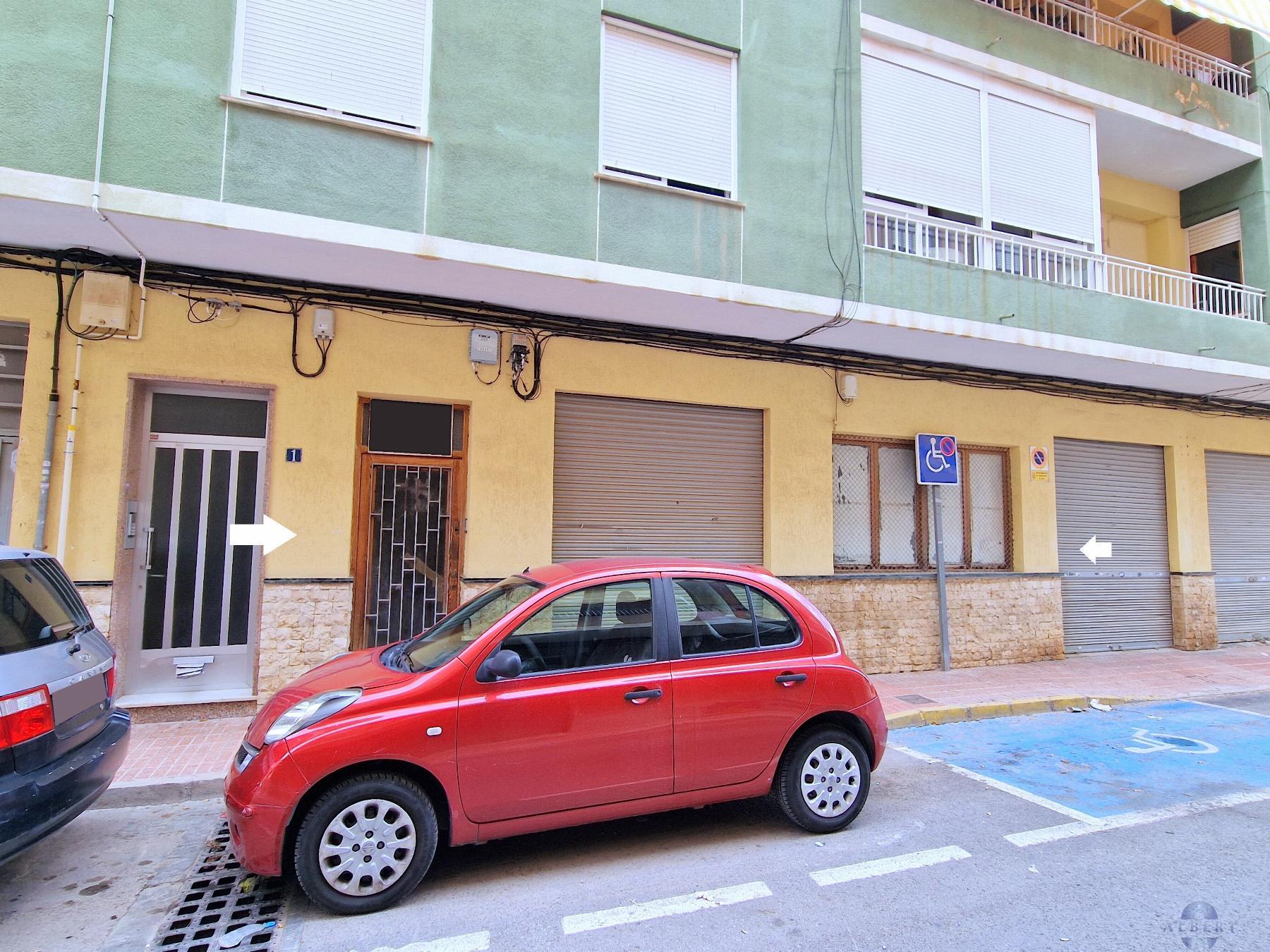 For sale of commercial in Monóvar-Monòver