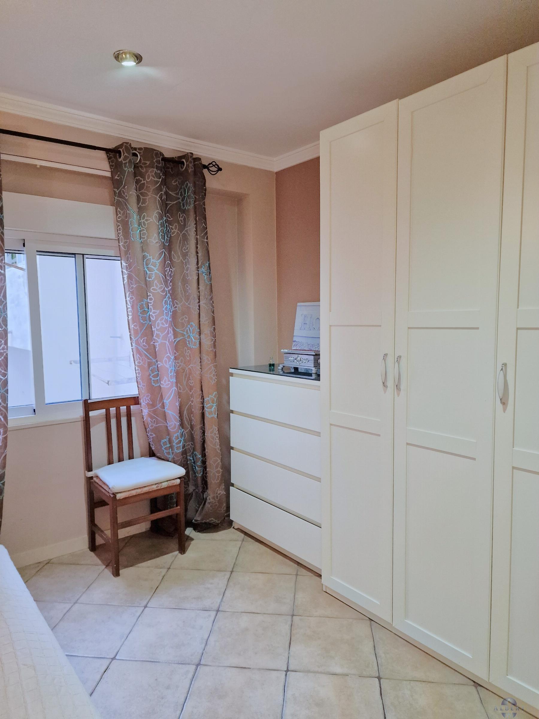 For sale of flat in Monóvar-Monòver