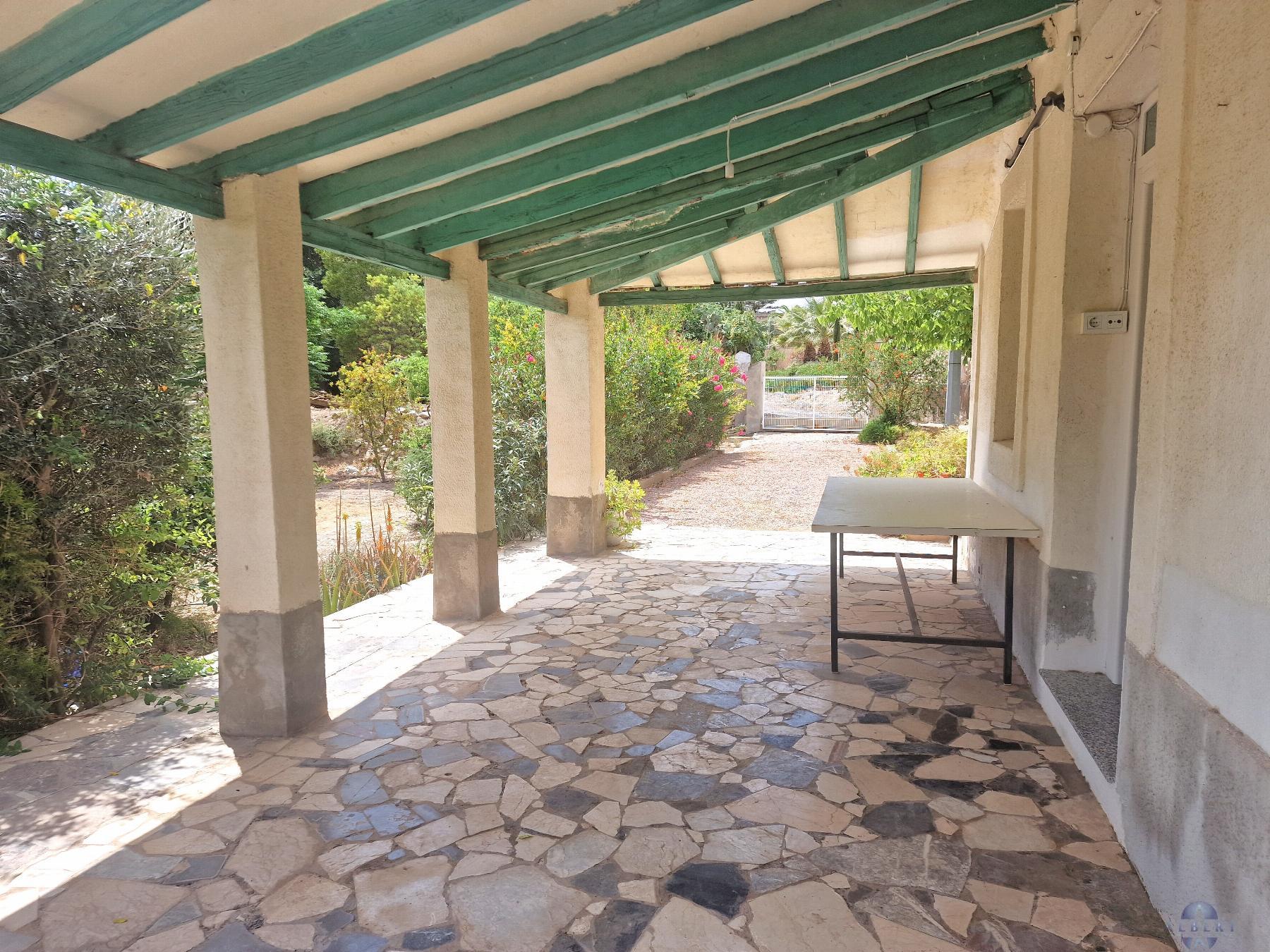 Venta de chalet en Novelda