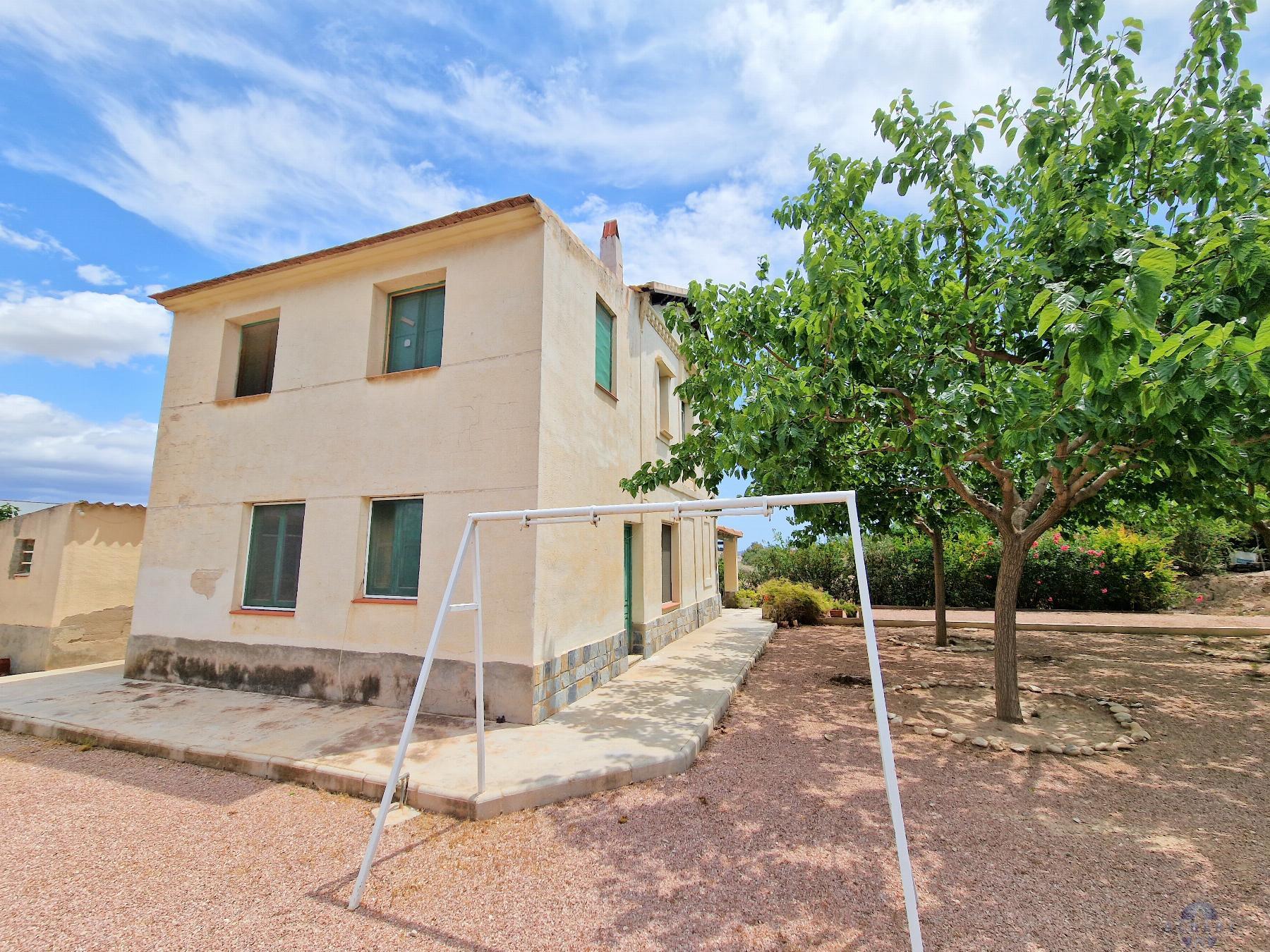 Venta de chalet en Novelda