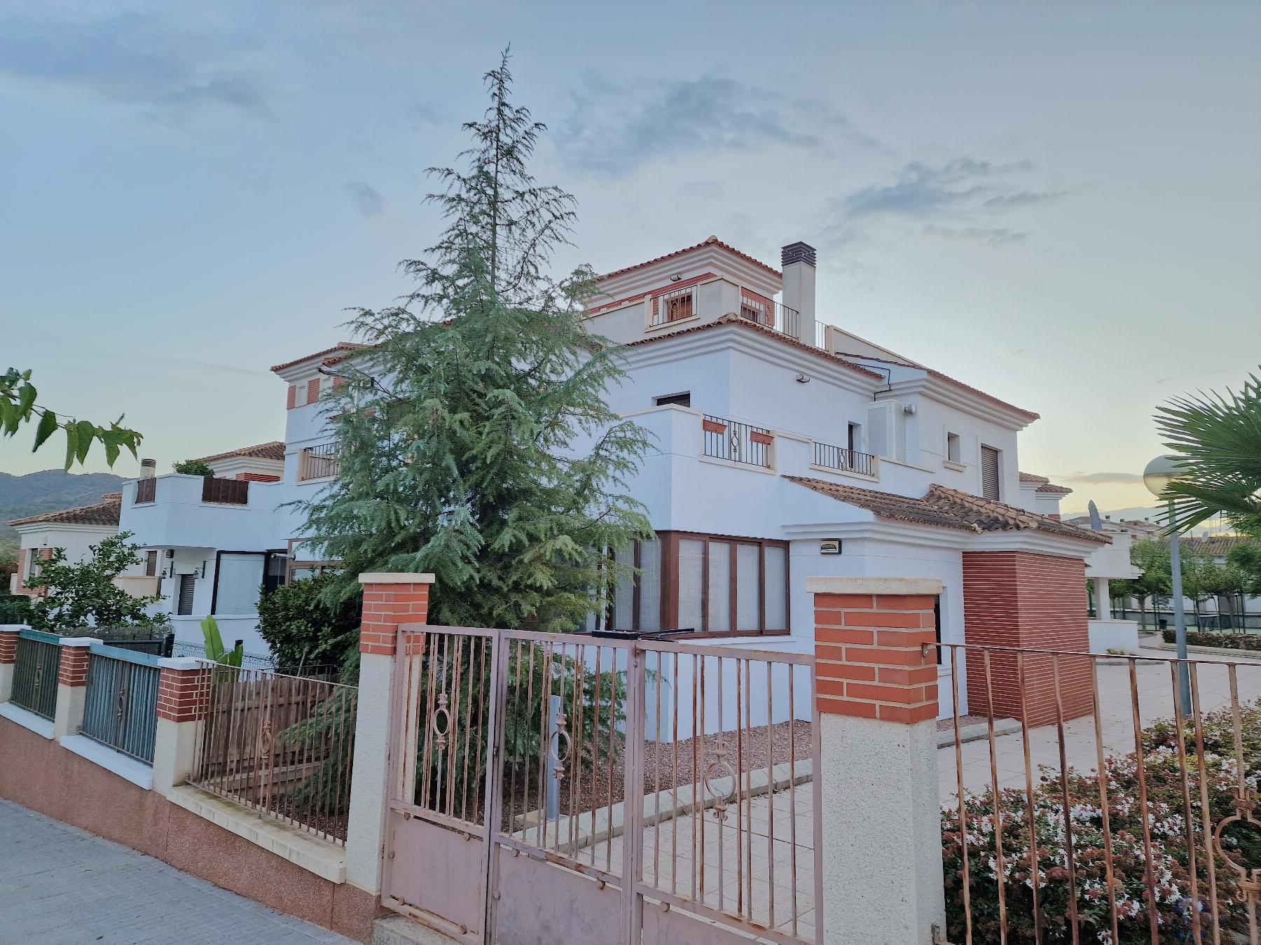 For sale of flat in Monóvar-Monòver