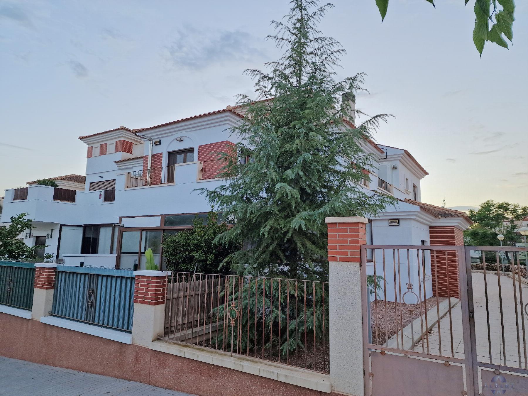 For sale of flat in Monóvar-Monòver