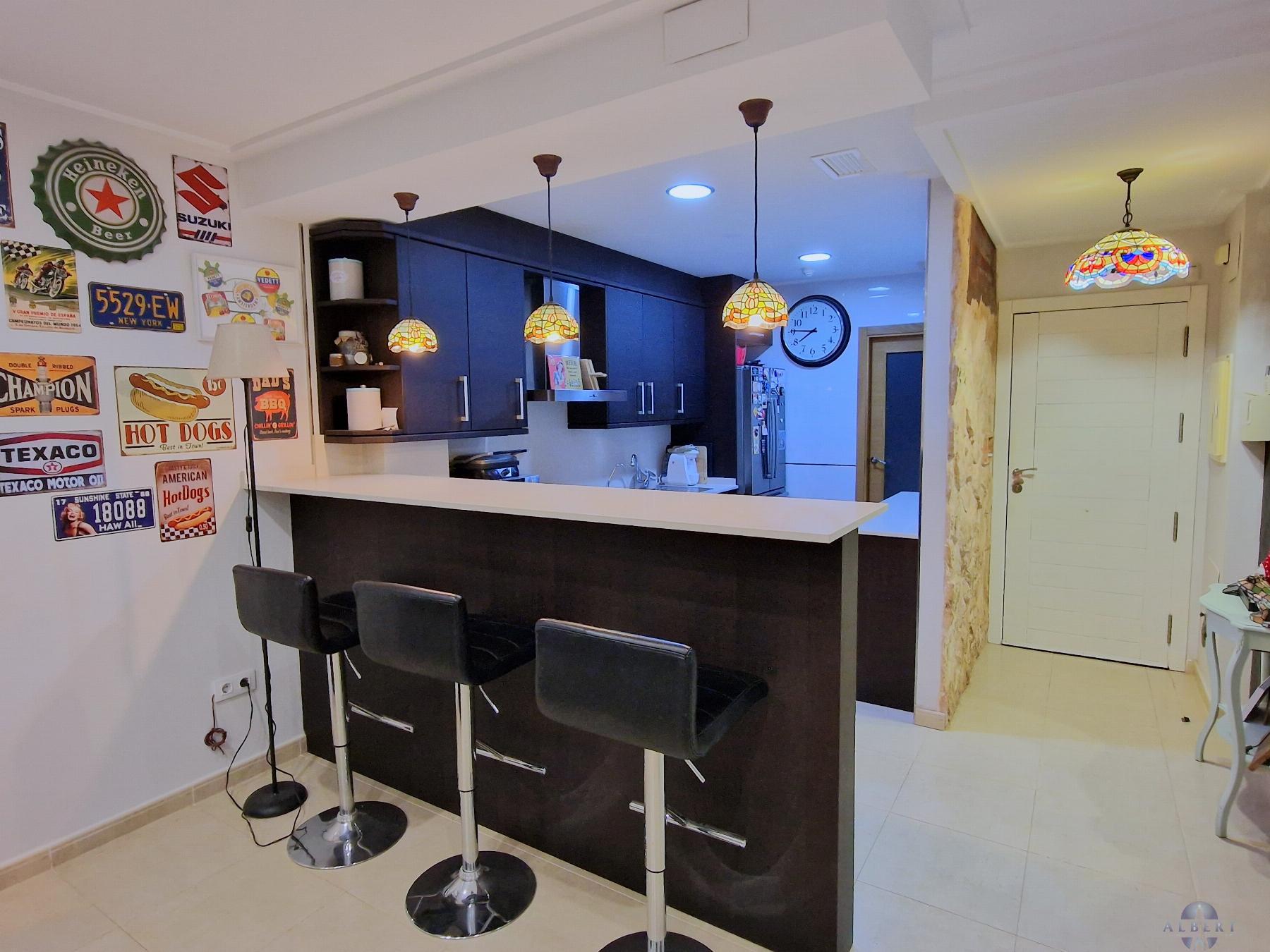 For sale of flat in Monóvar-Monòver