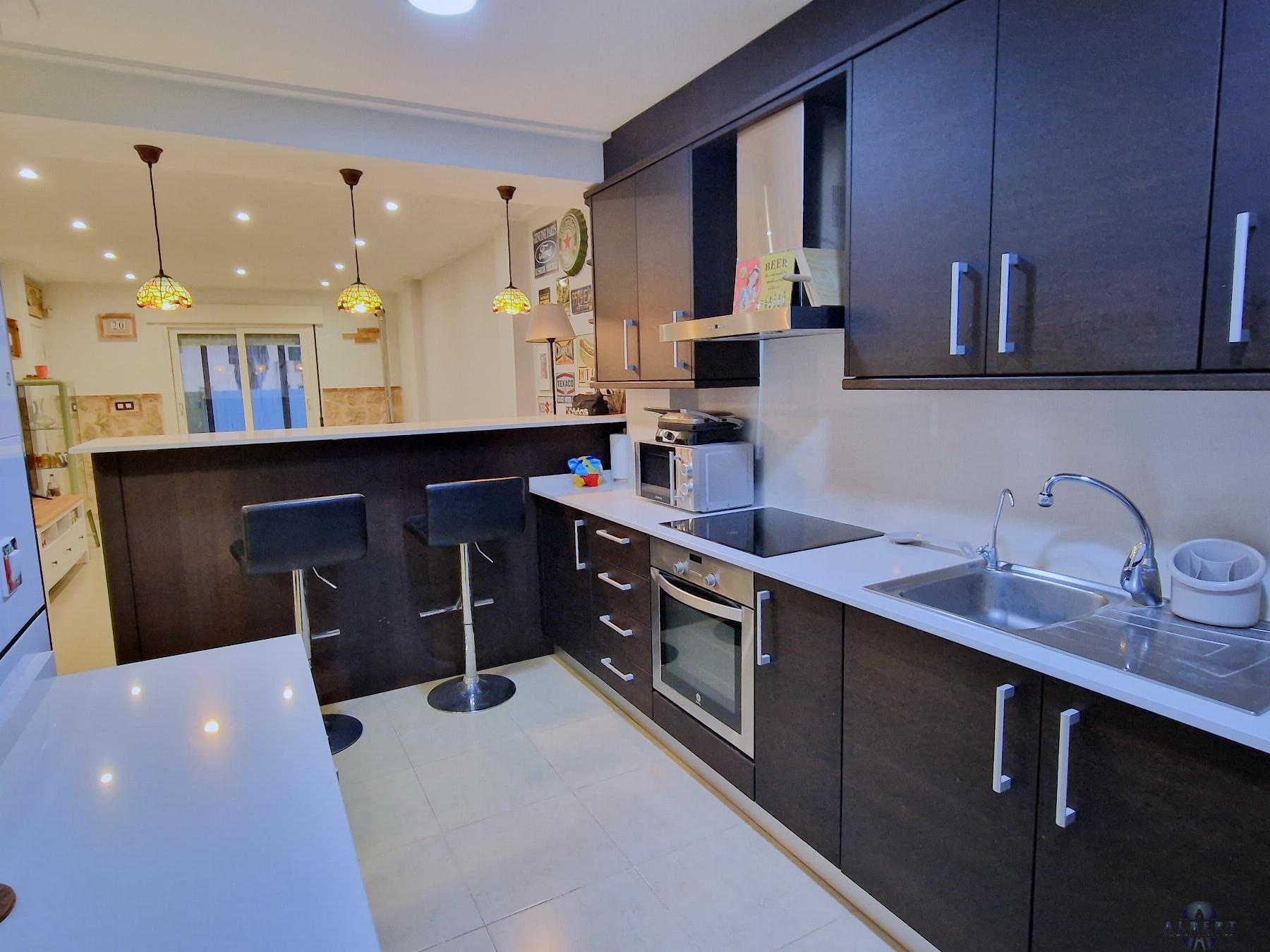 For sale of flat in Monóvar-Monòver