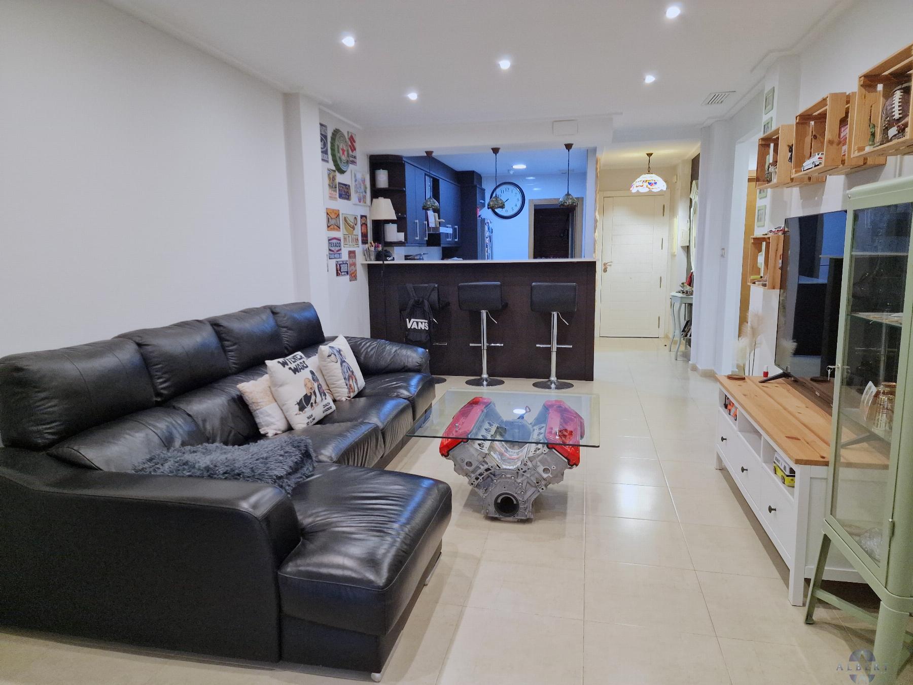 For sale of flat in Monóvar-Monòver
