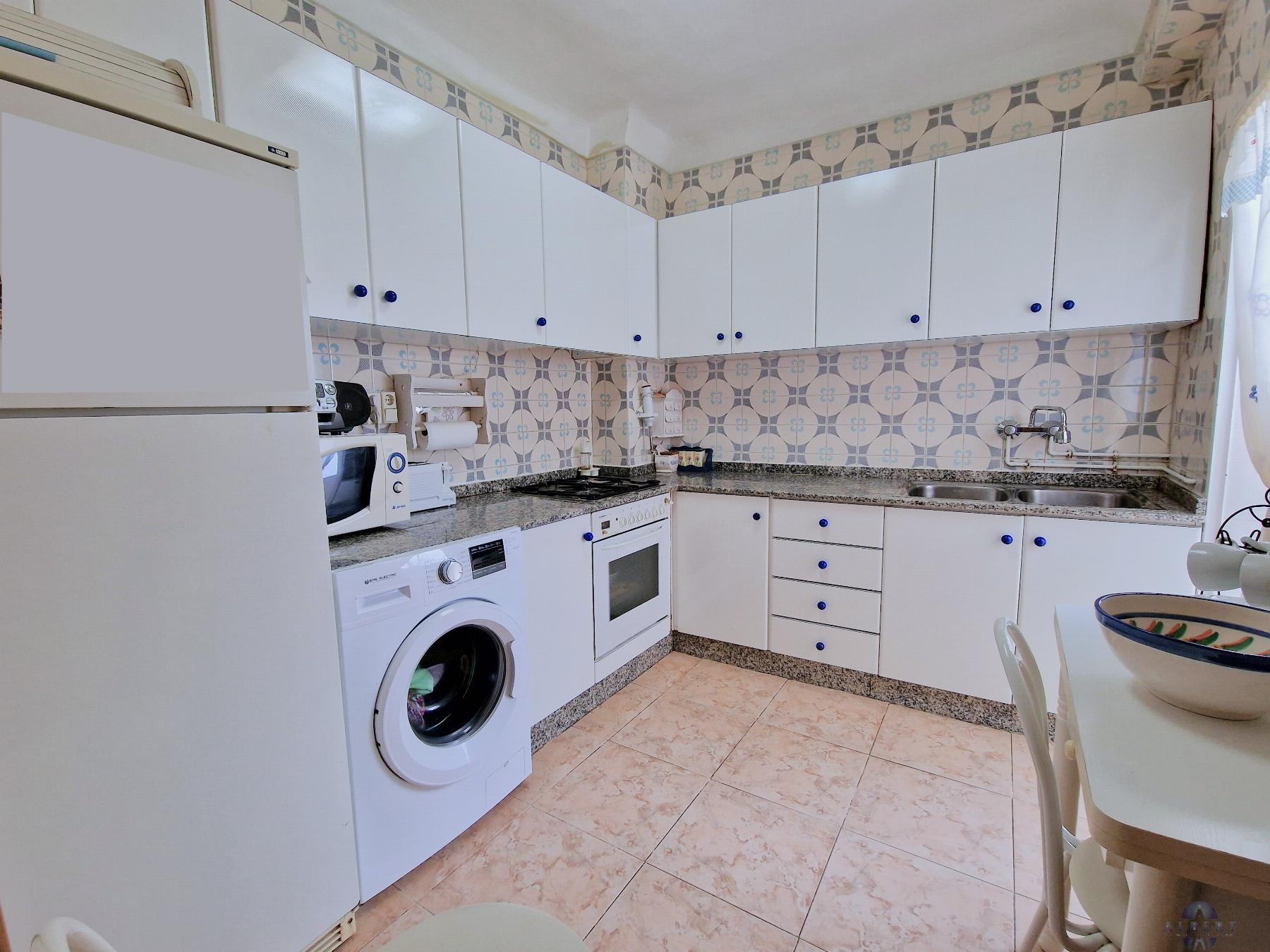 For sale of flat in Monóvar-Monòver