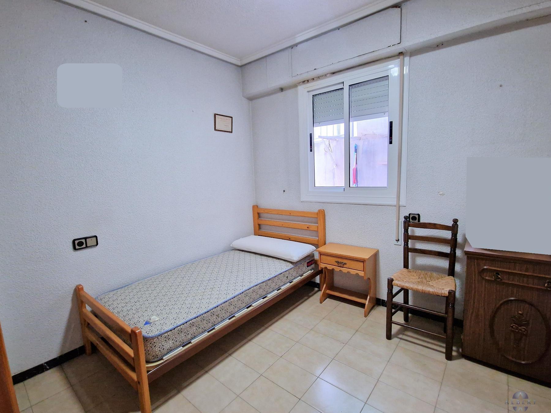Venta de casa en Novelda