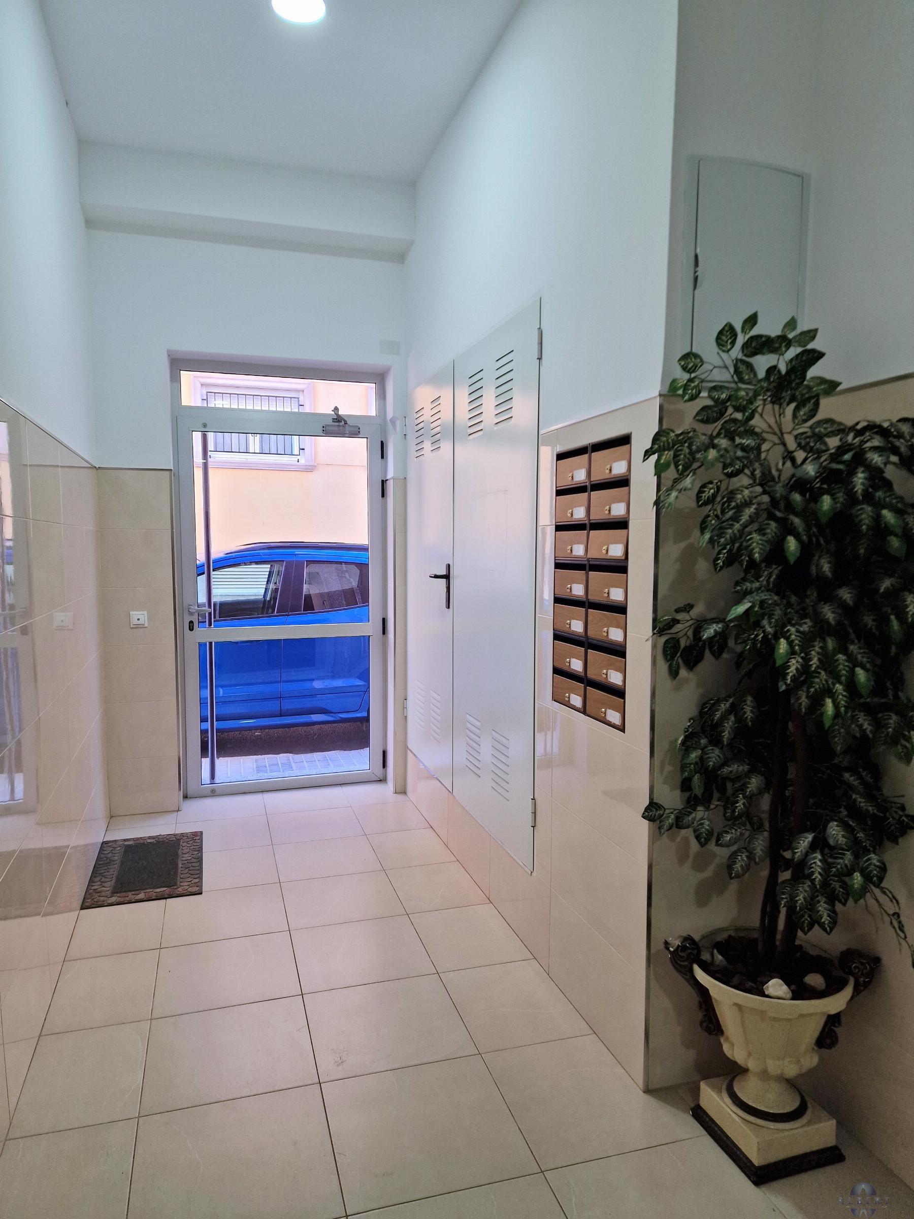 For sale of flat in Novelda