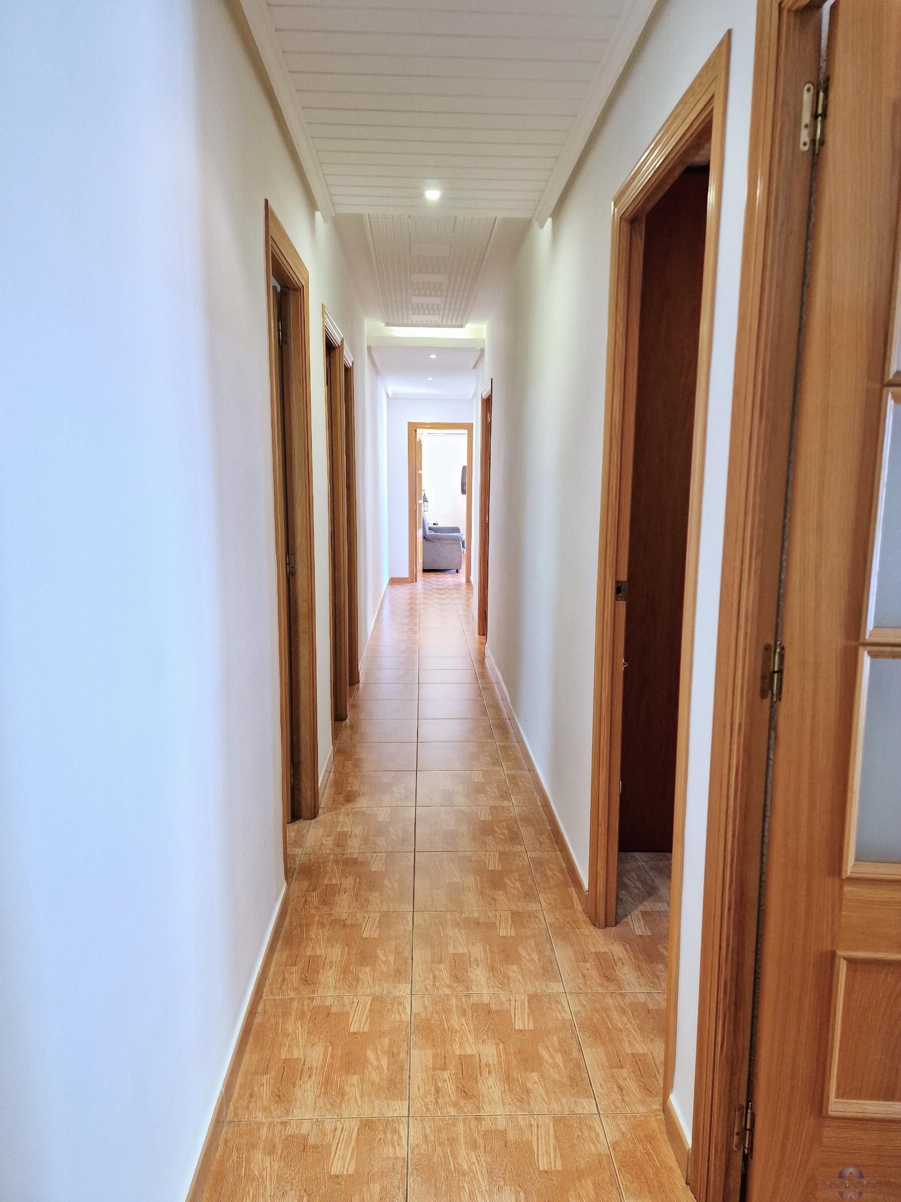 For sale of flat in Novelda