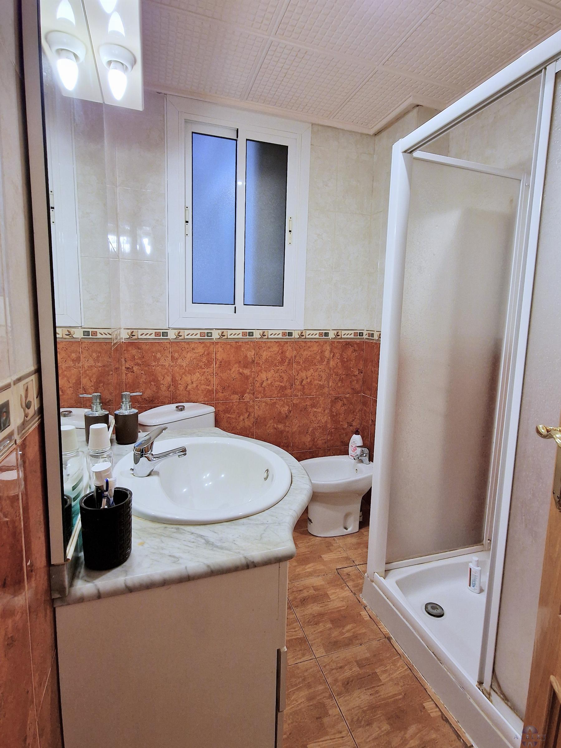 For sale of flat in Novelda
