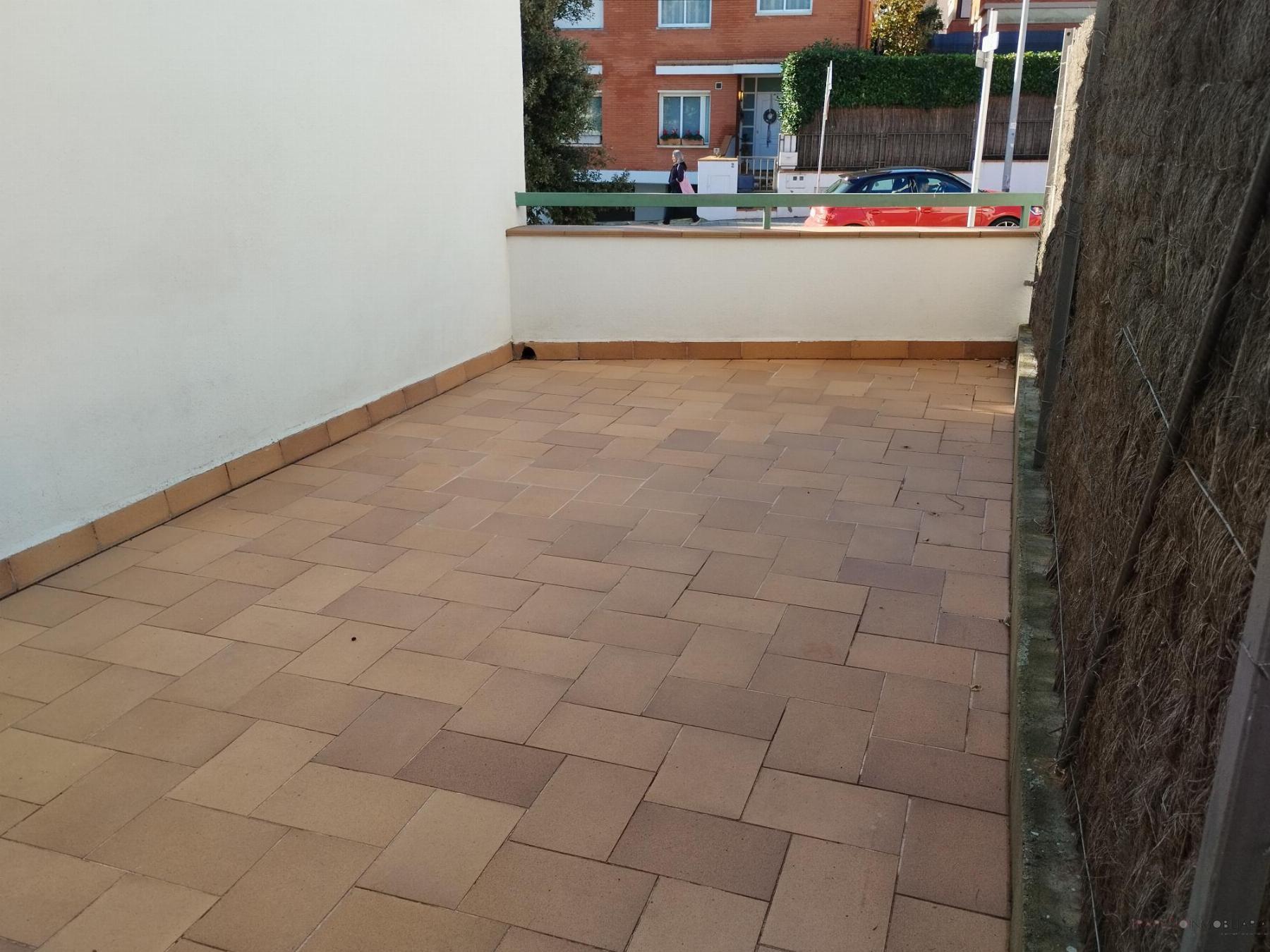 For rent of ground floor in Sant Andreu de Llavaneres