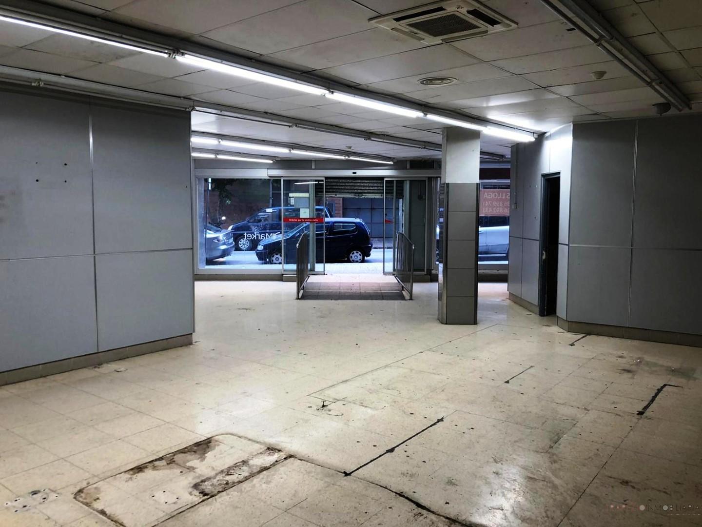 For rent of commercial in Mataró