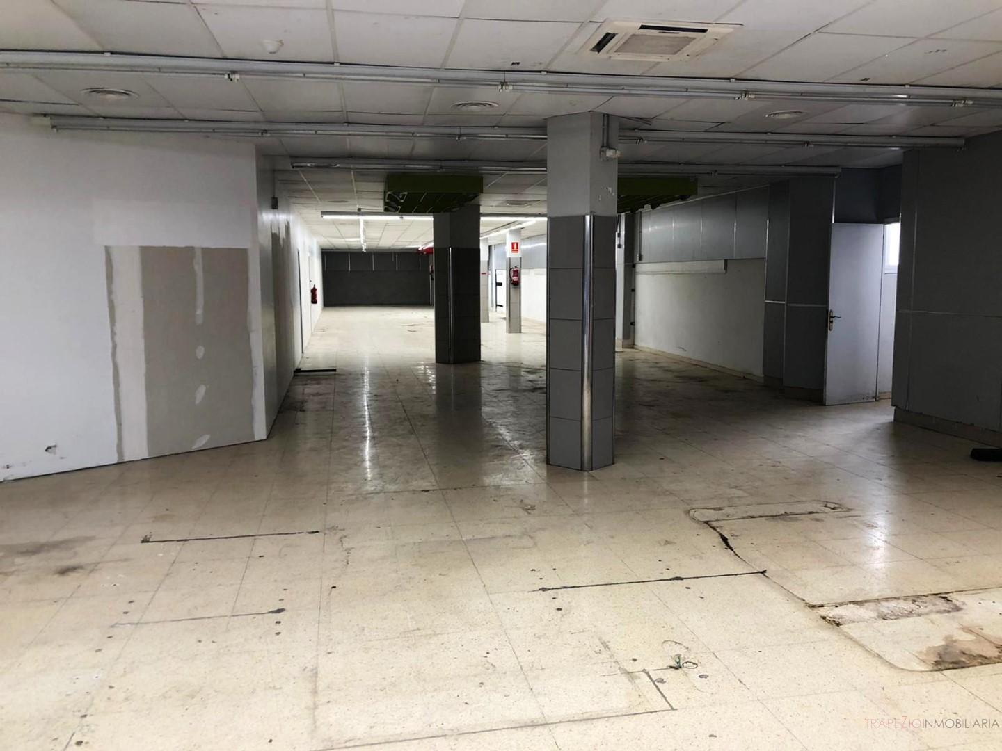 For rent of commercial in Mataró