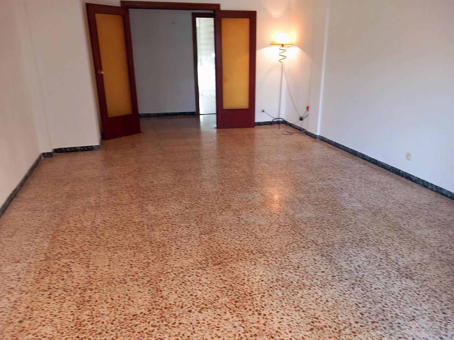 For rent of flat in Sant Andreu de Llavaneres
