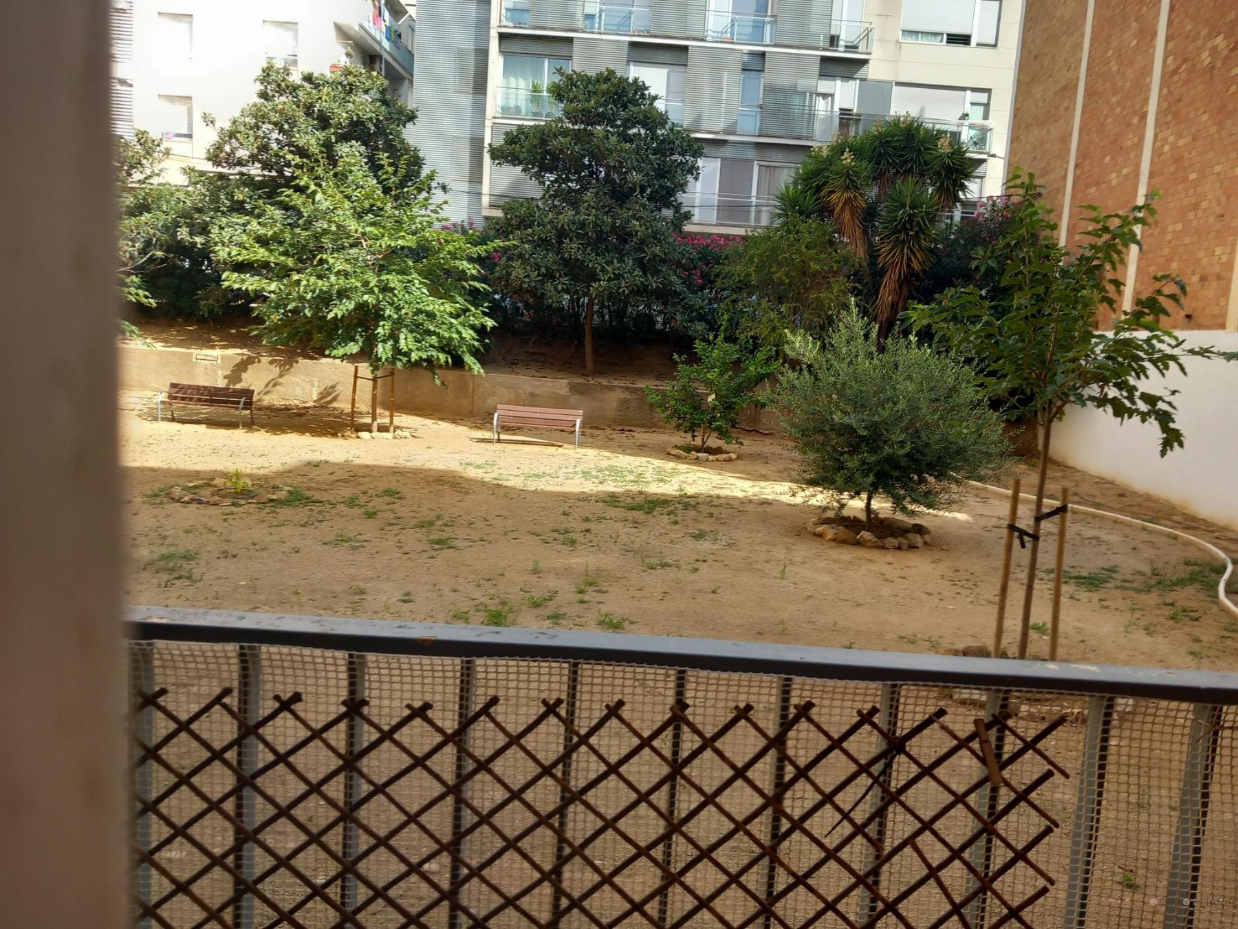 For sale of ground floor in Mataró