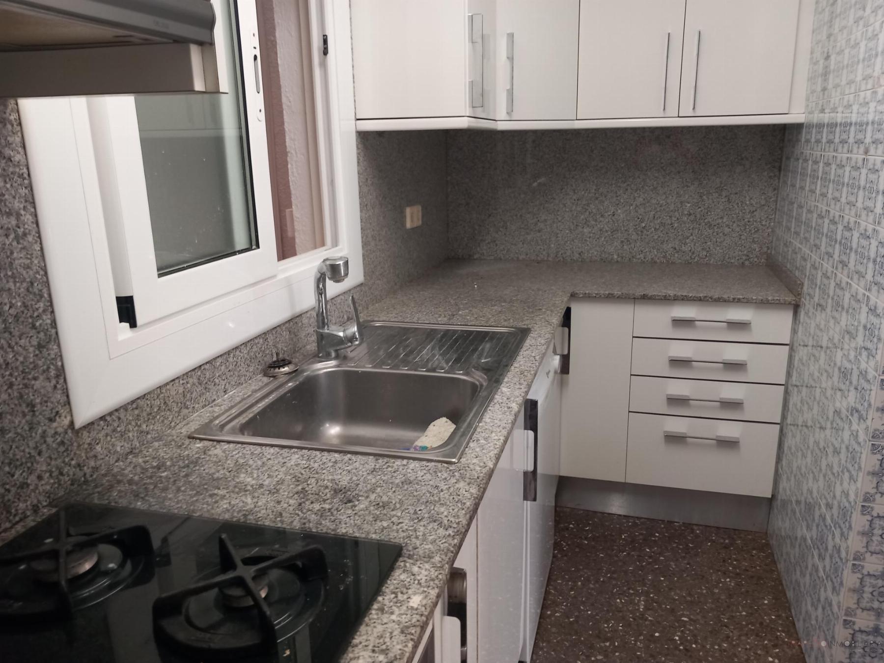 For sale of ground floor in Mataró