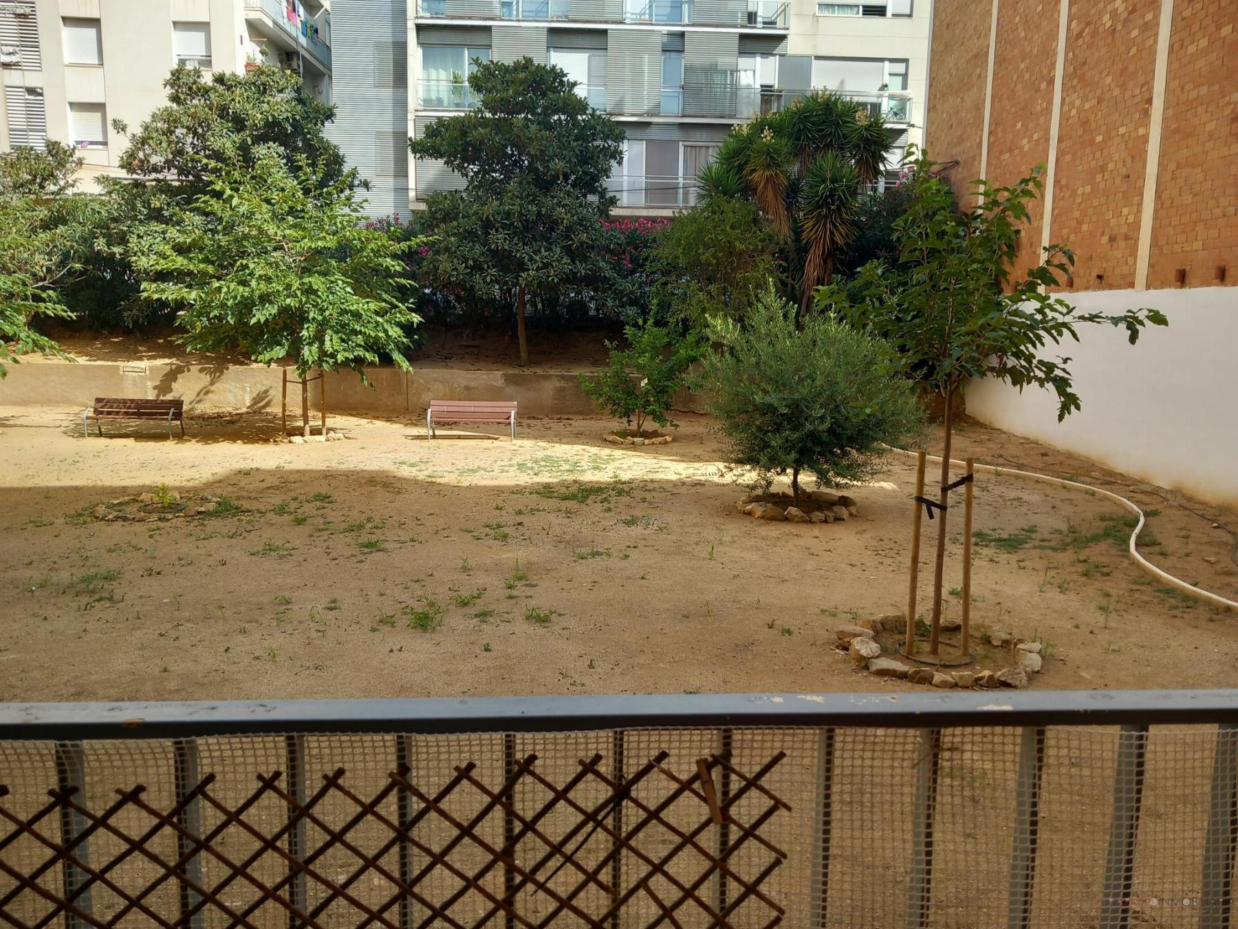 For sale of ground floor in Mataró