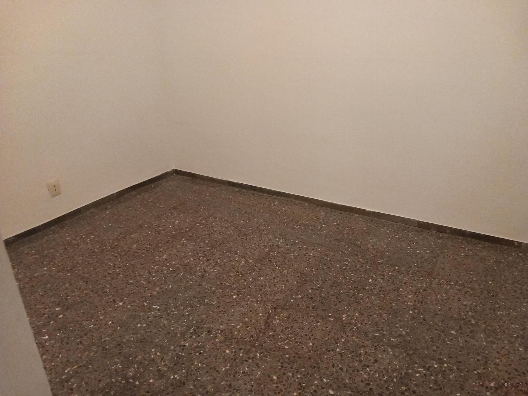 For sale of ground floor in Mataró