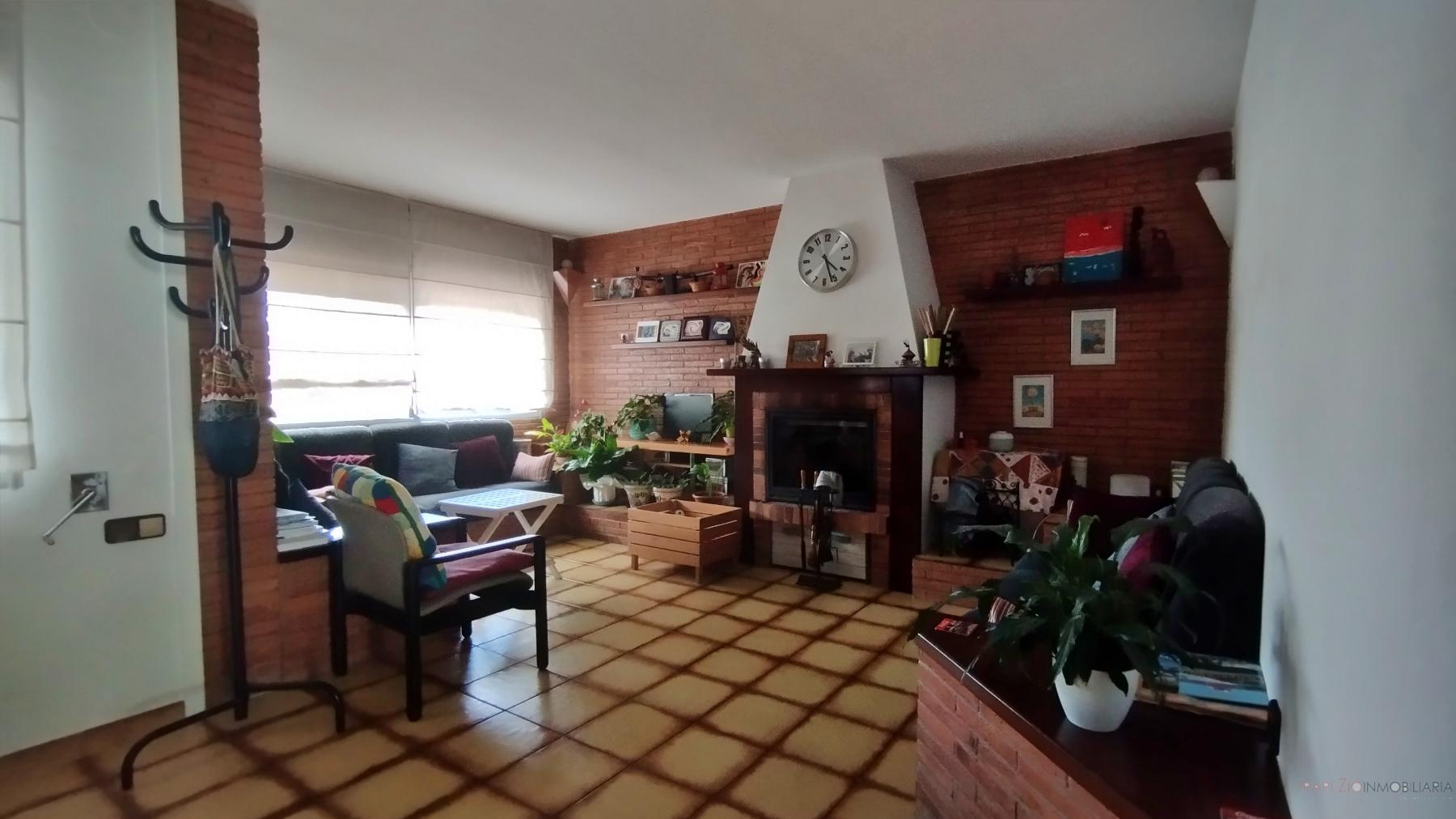 For sale of house in Arenys de Munt