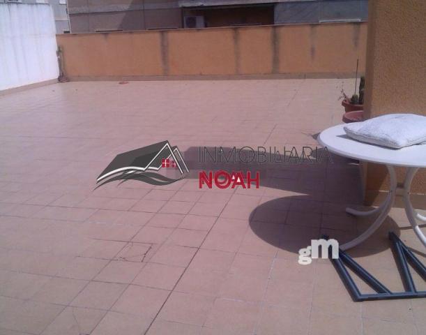For sale of penthouse in Murcia